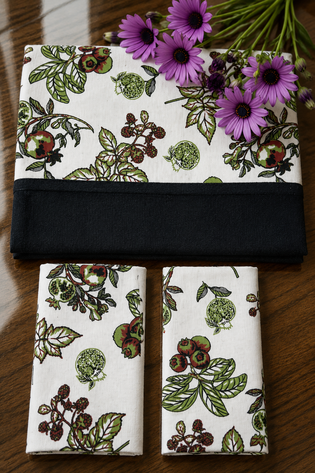 Bedsheets - King daily use border bedsheets