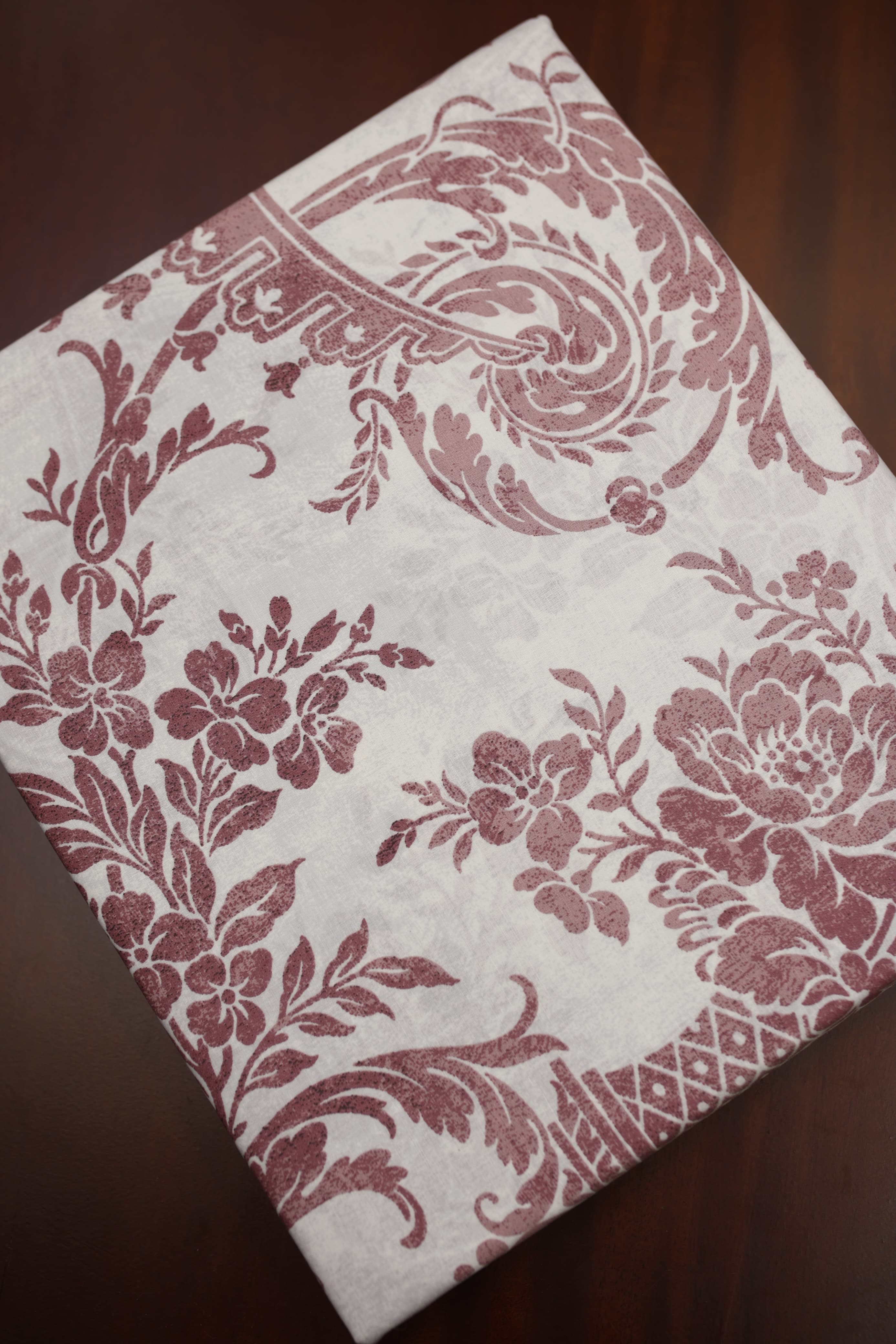 Bedsheets - Queen premium soft cotton bedsheet Digital print DD (cres) 2.24*2.54 mtr