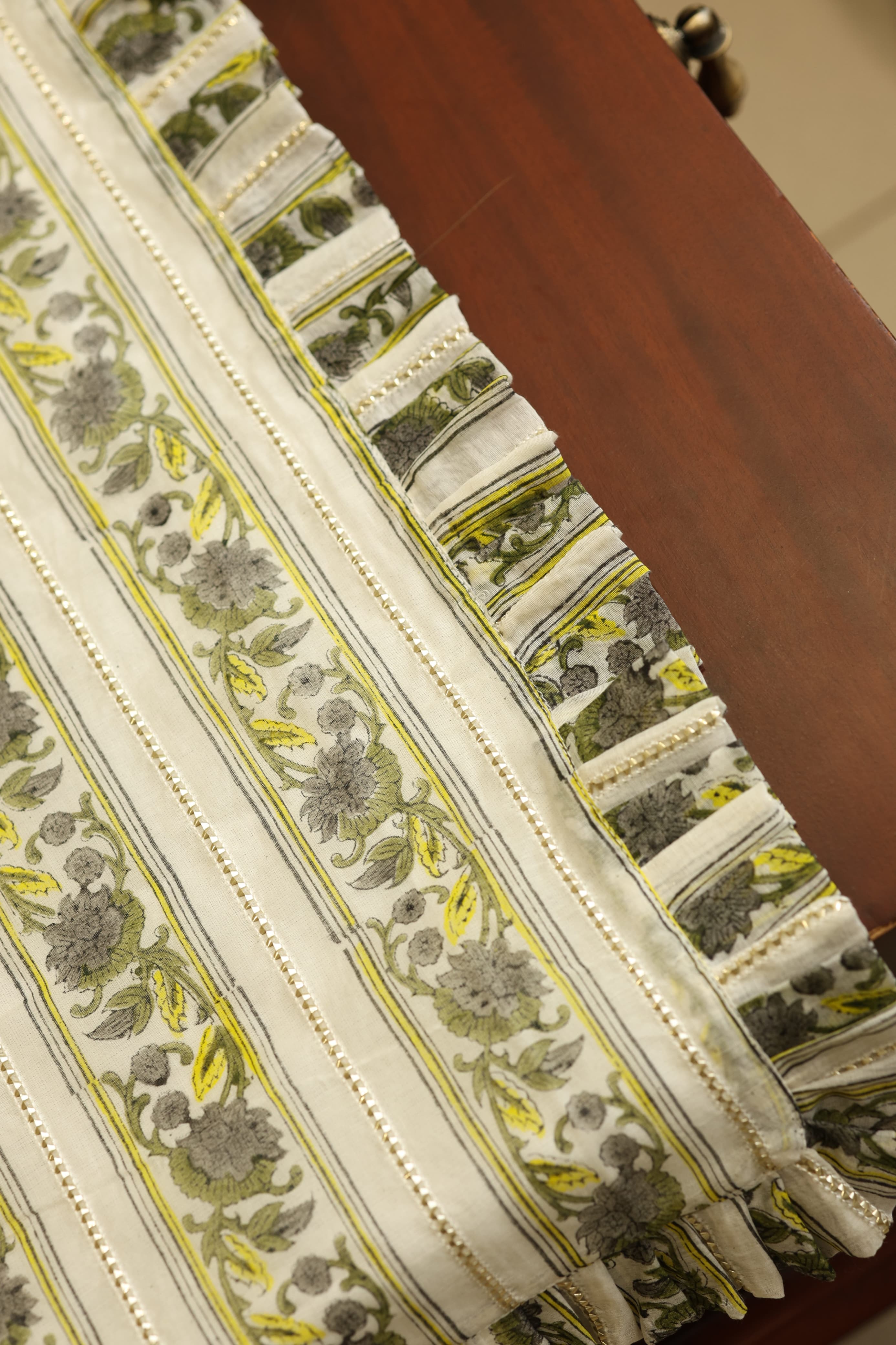 Onam Handblock Table Runner with Ruffled Edges - 4 seater