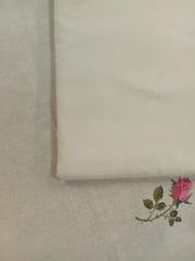 Table cloth - 6 𝘀𝗲𝗮𝘁𝗲𝗿 cross stitch embroidery