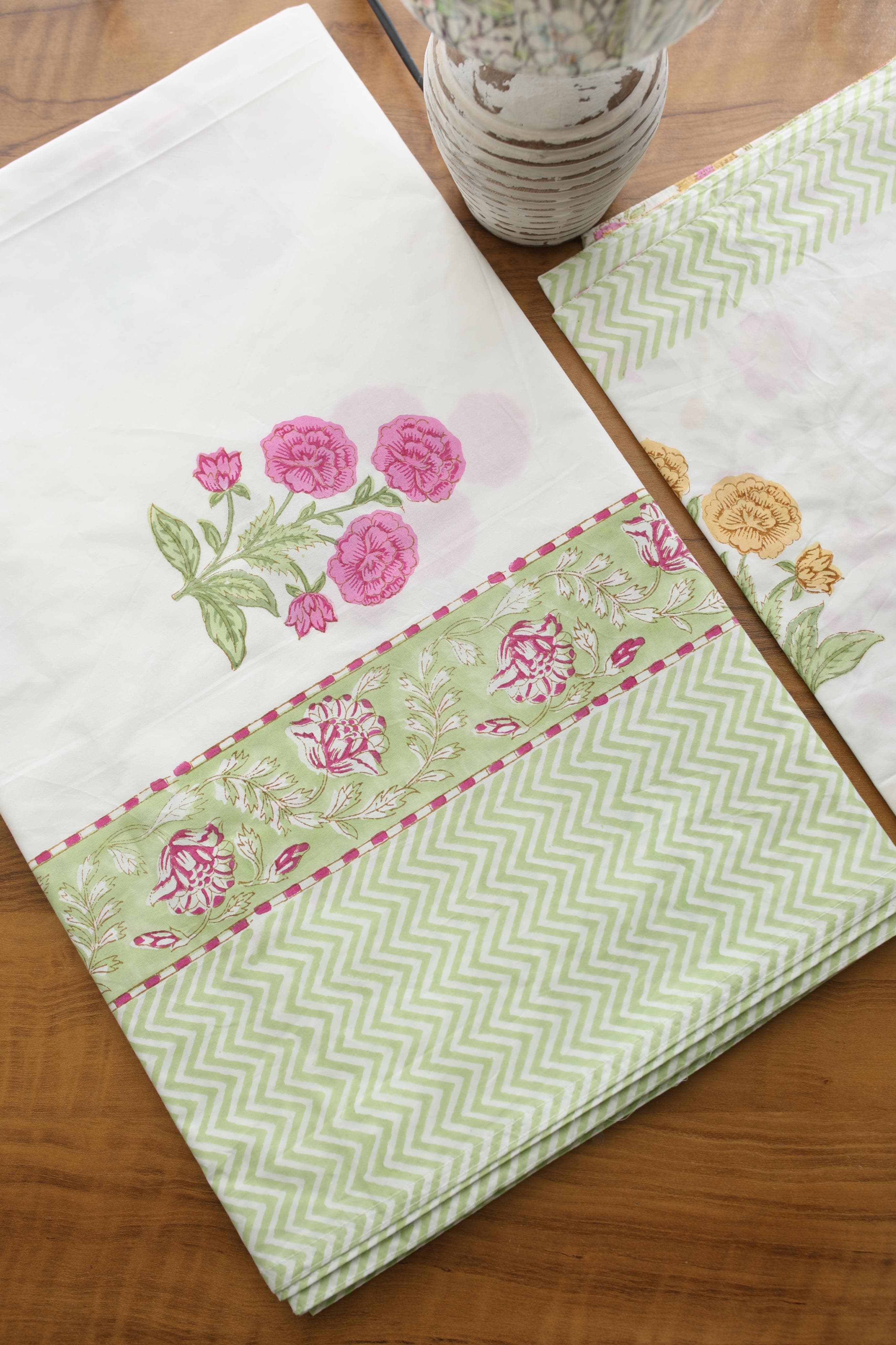 Bedsheets - Queen percale cotton handblock white lily bedsheets