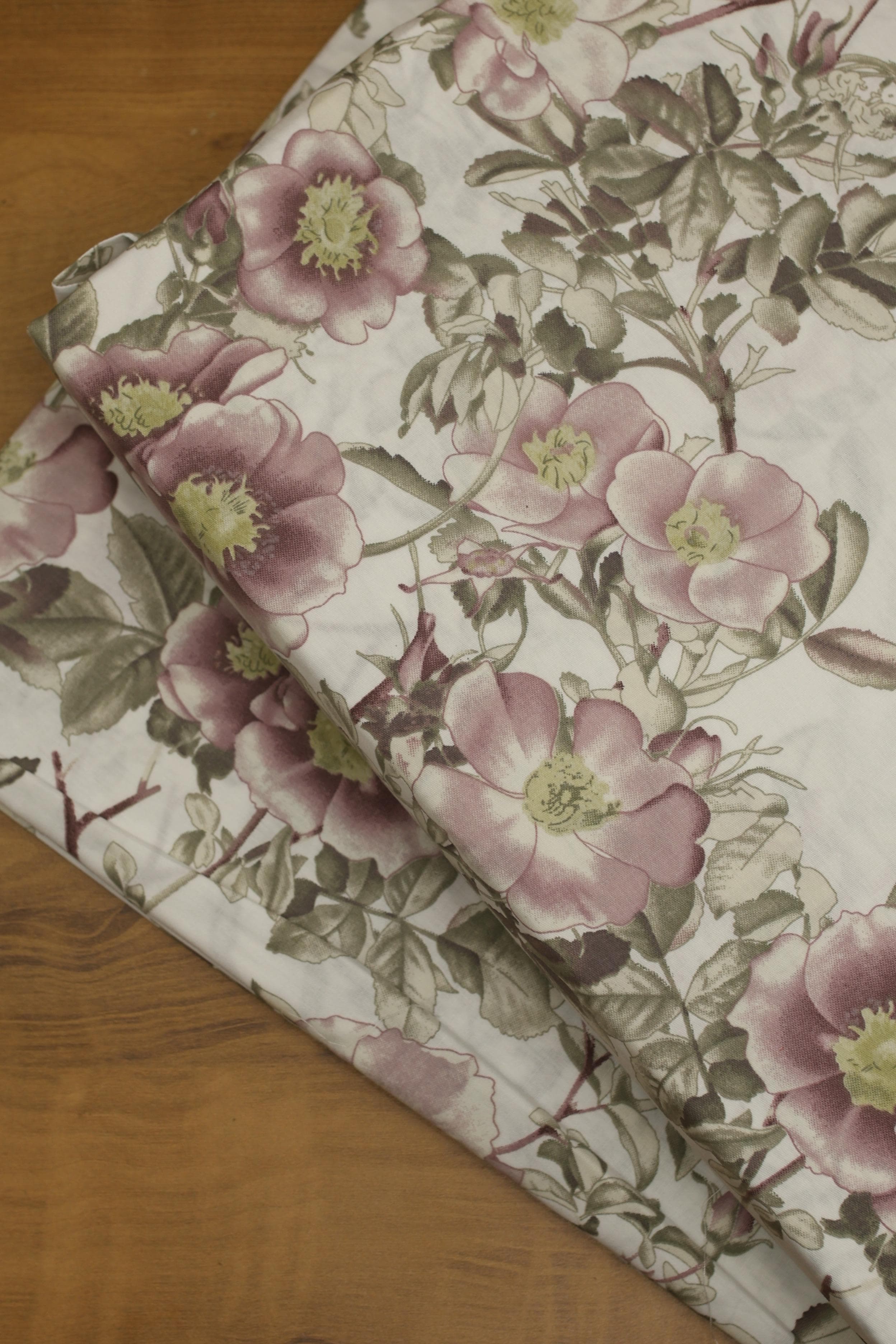 Bedsheets - Queen Soft cotton floral bedsheets (buzz)