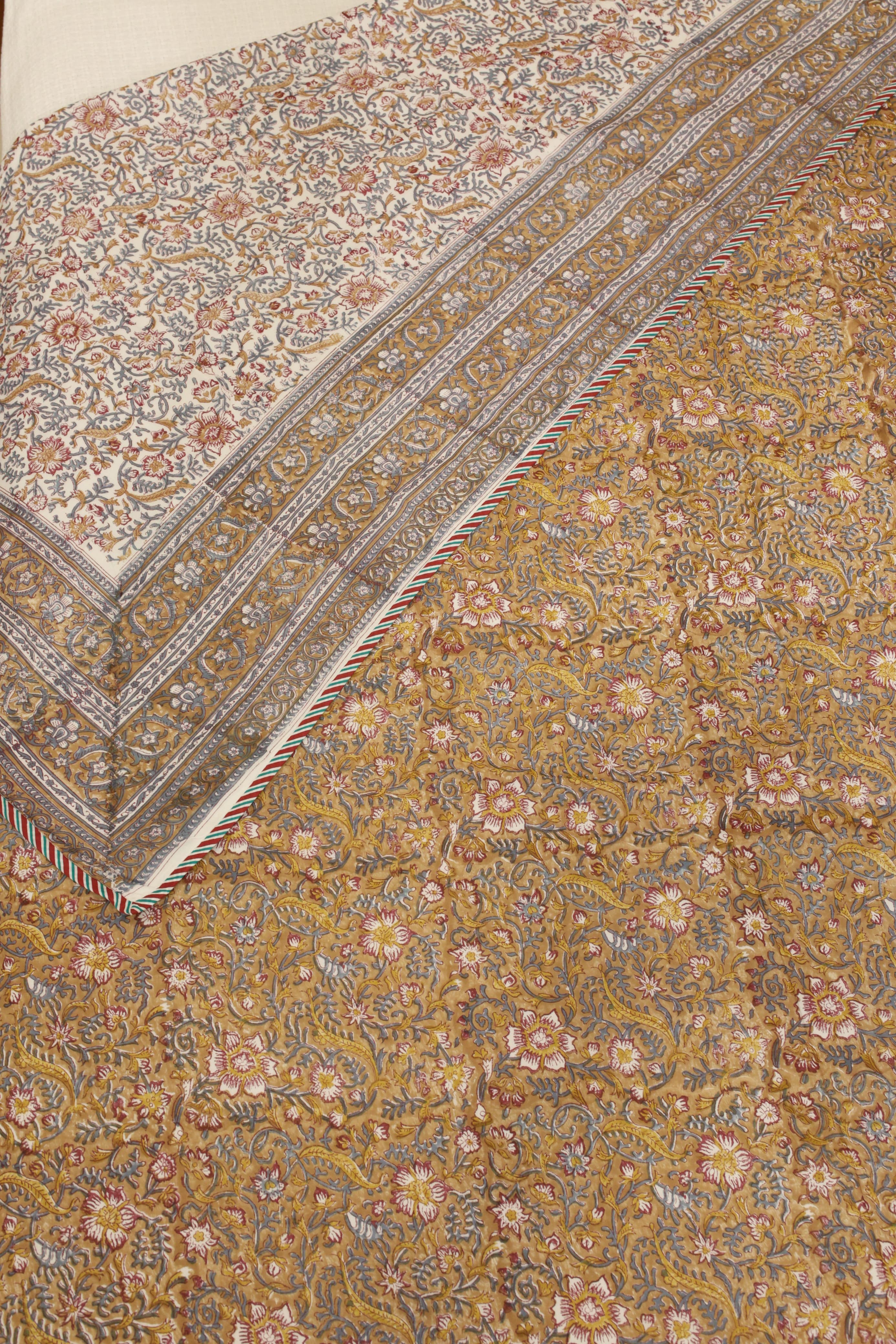 Double dohar / Blanket - Mughal handblock print