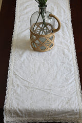 Table cloth - 4 seater embroidery
