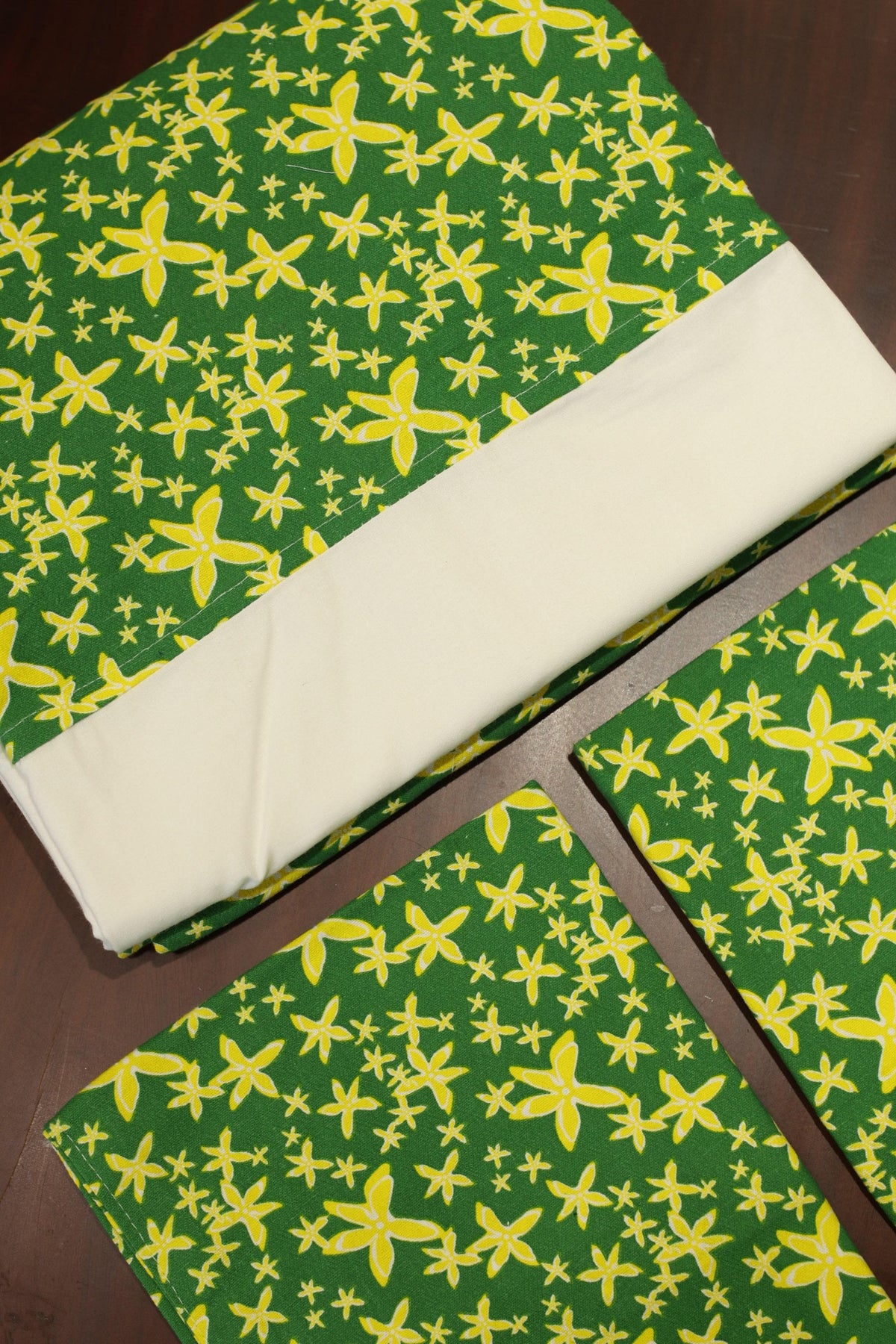 Bedsheets - King Daily use border bedsheets