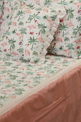 Bedsheets - Premium king floral printed lace bedsheet with cushion covers pink bud
