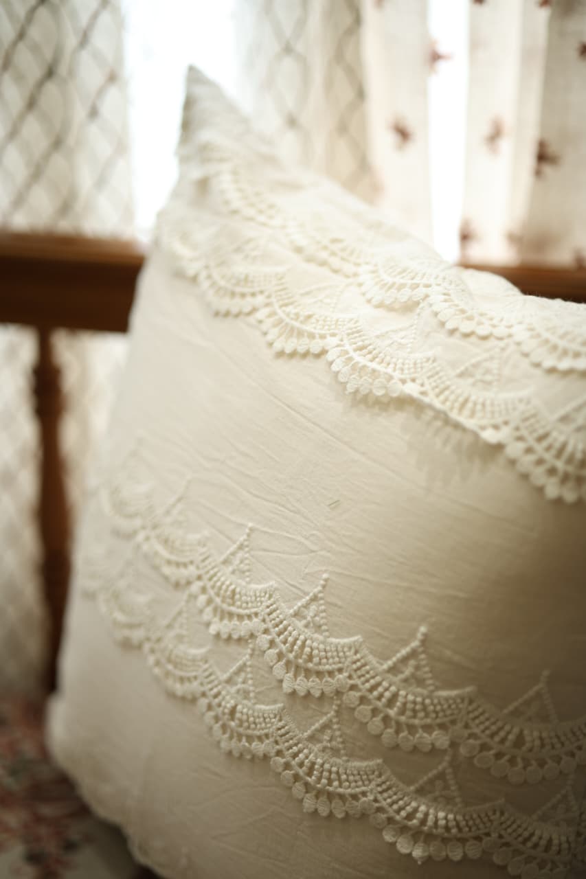 Cushion covers - 16*16 inches lace