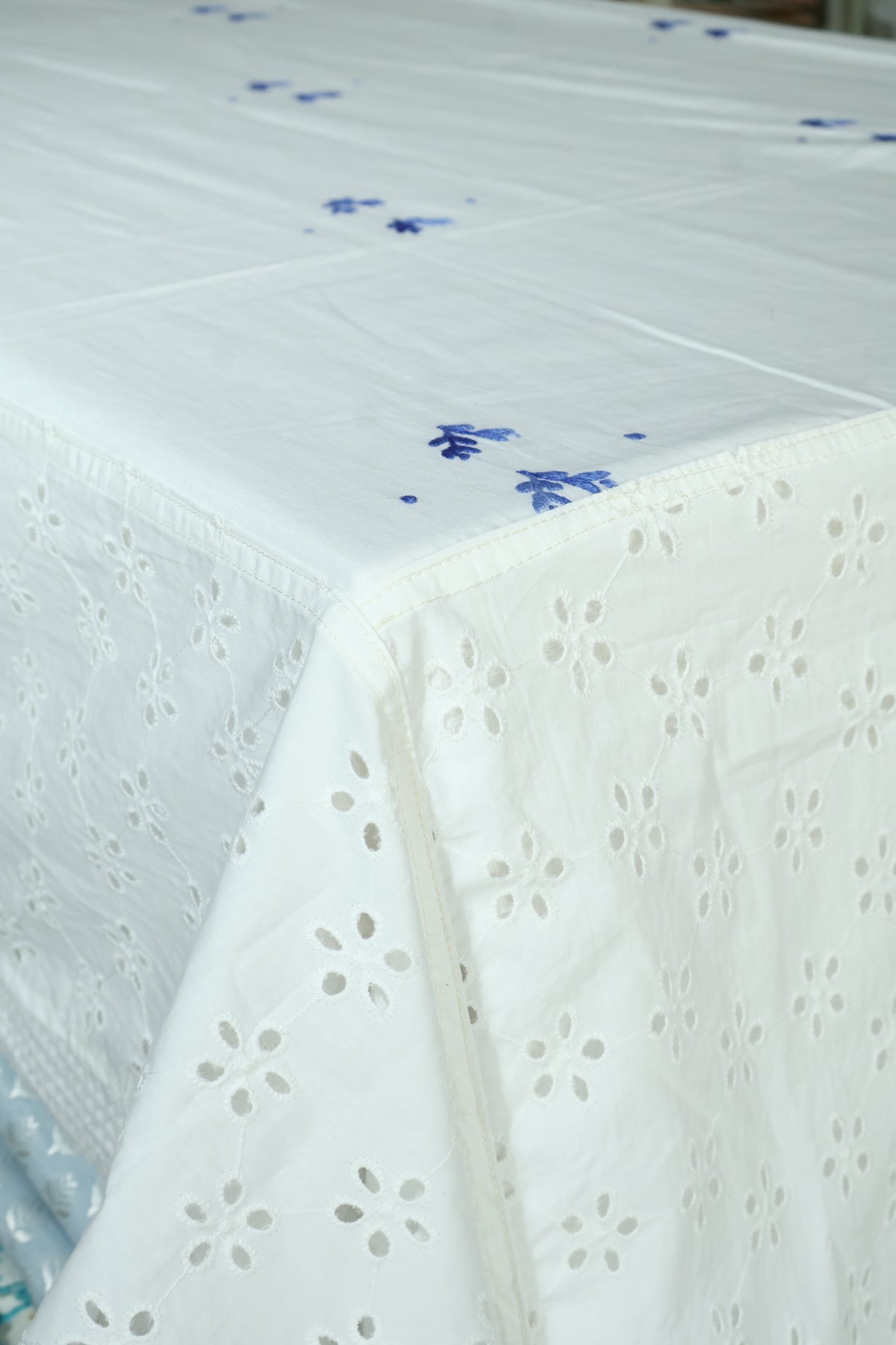 Table cloth - 8 seater(162cm * 264cm)