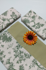Bedsheets-Queen daily use border bedsheets