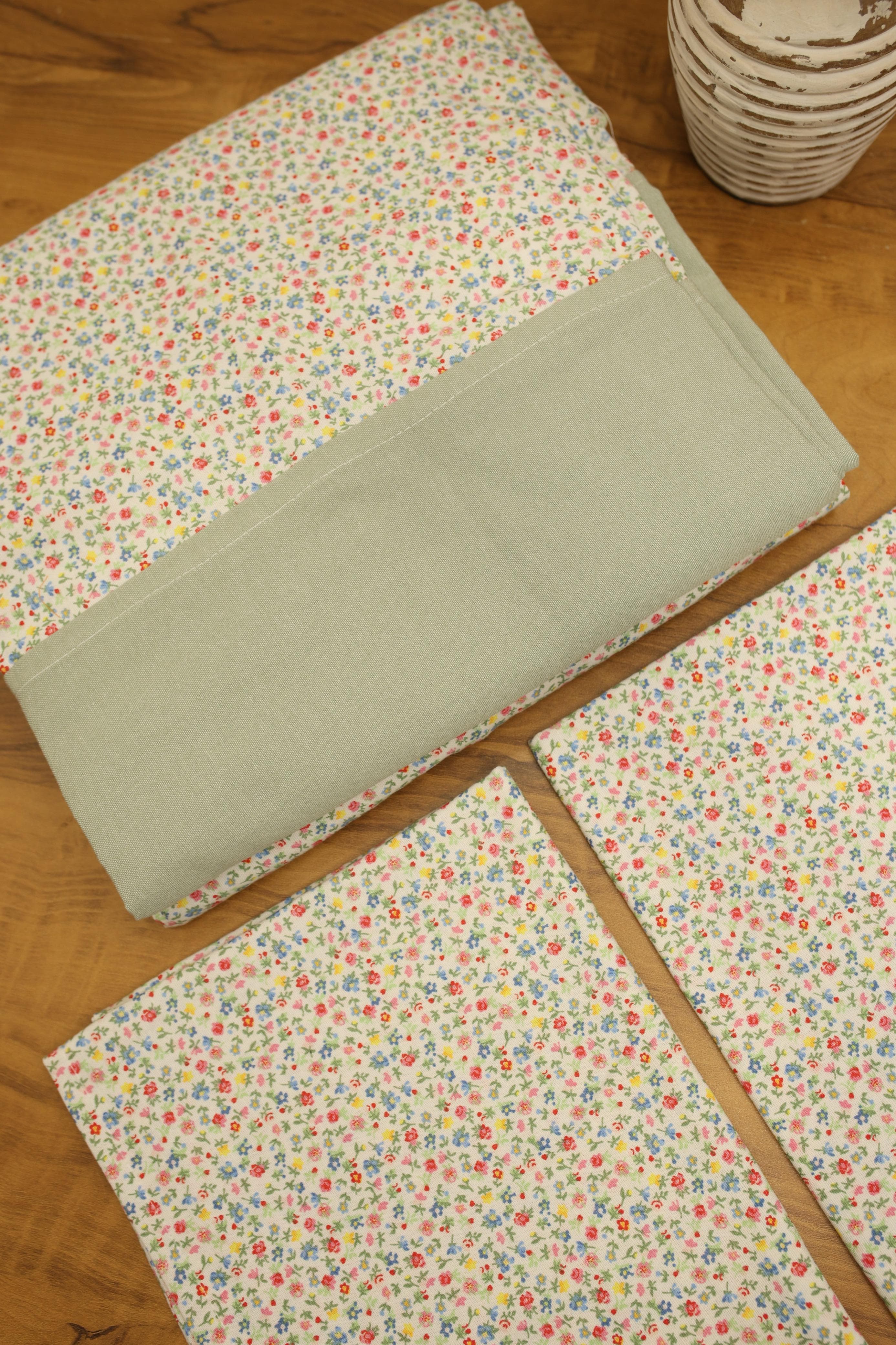 Bedsheets - King daily use border bedsheets