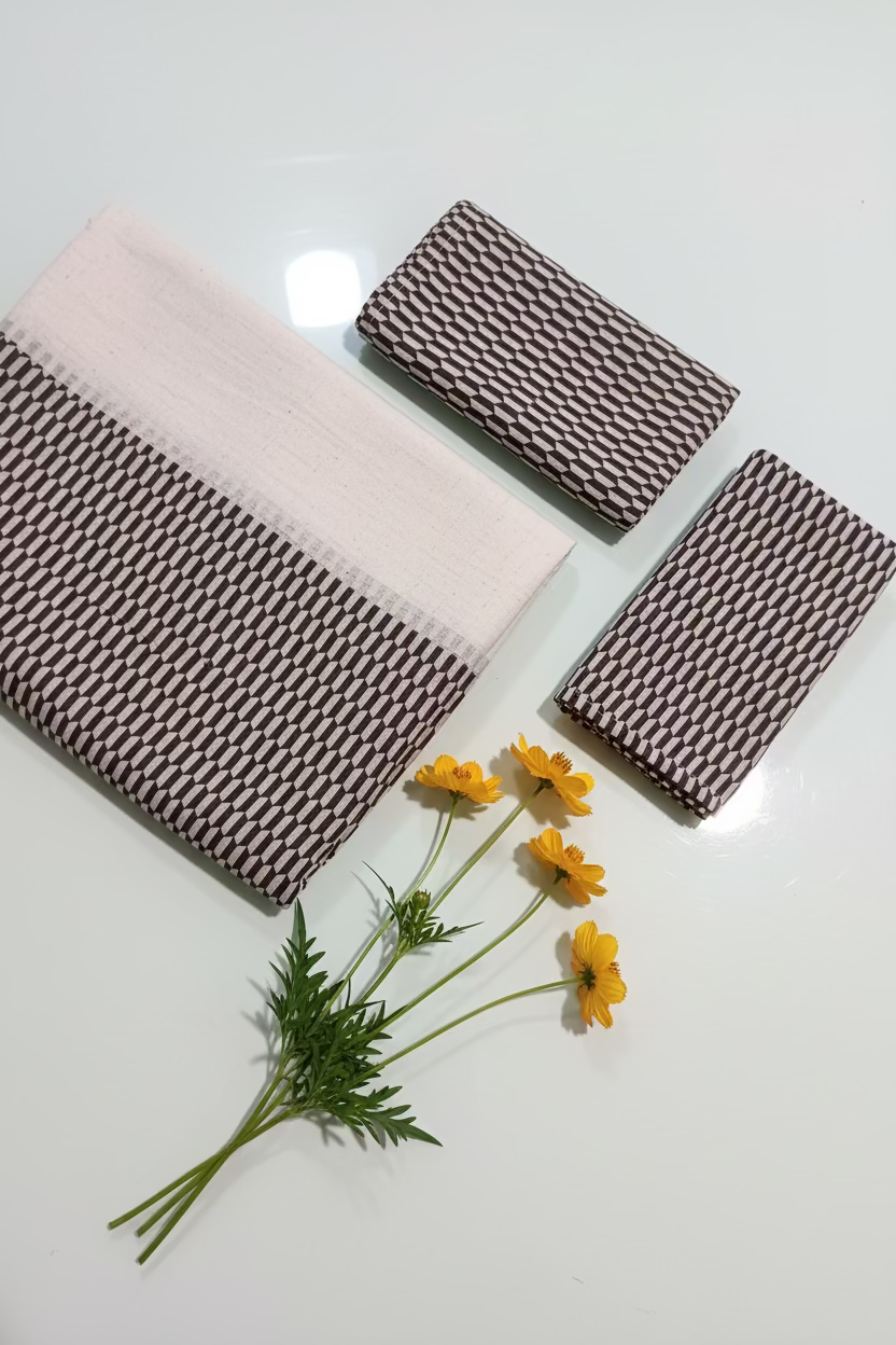 Bedsheets-Queen daily use border bedsheets