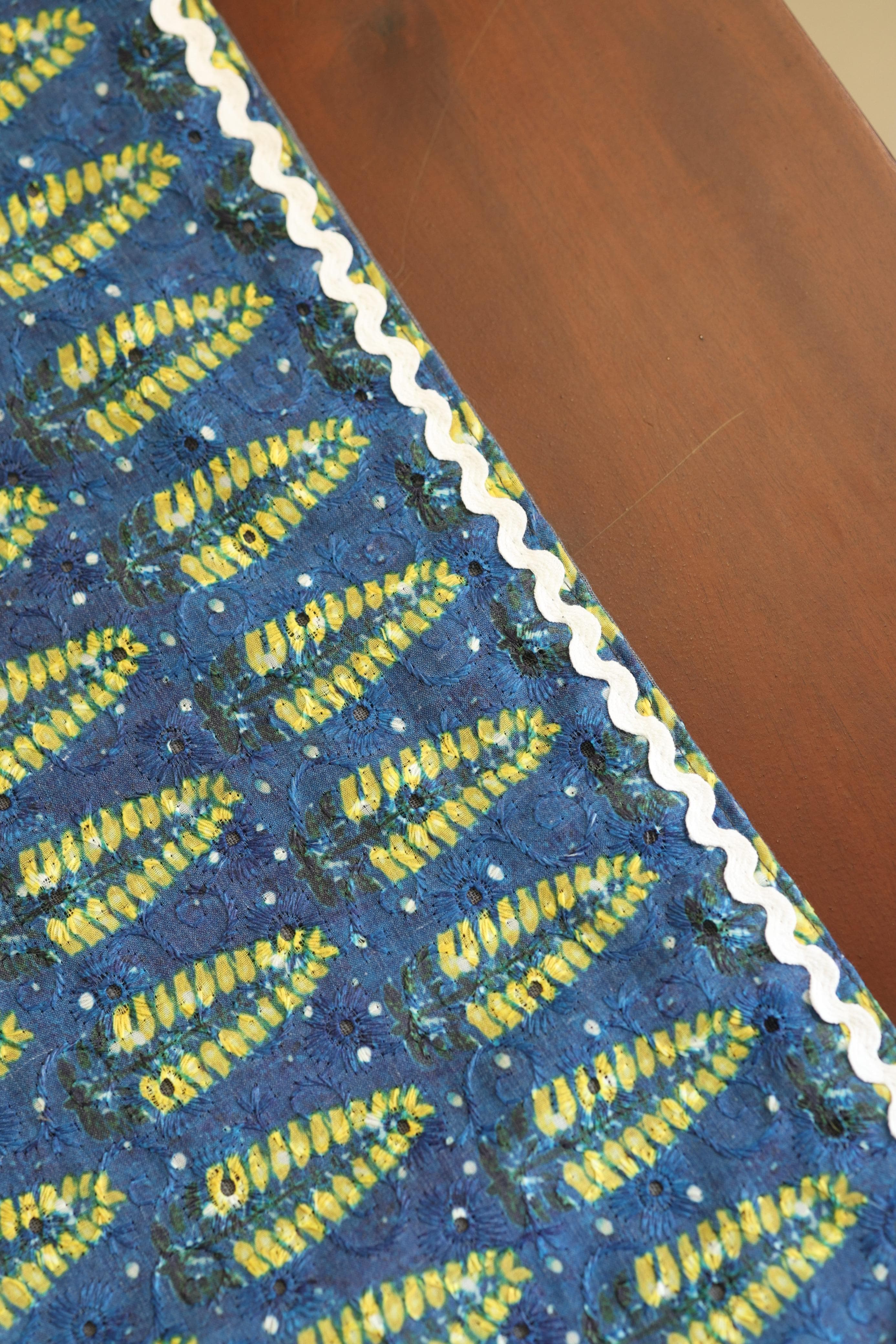 Table Runners - 8seater embroidery runner