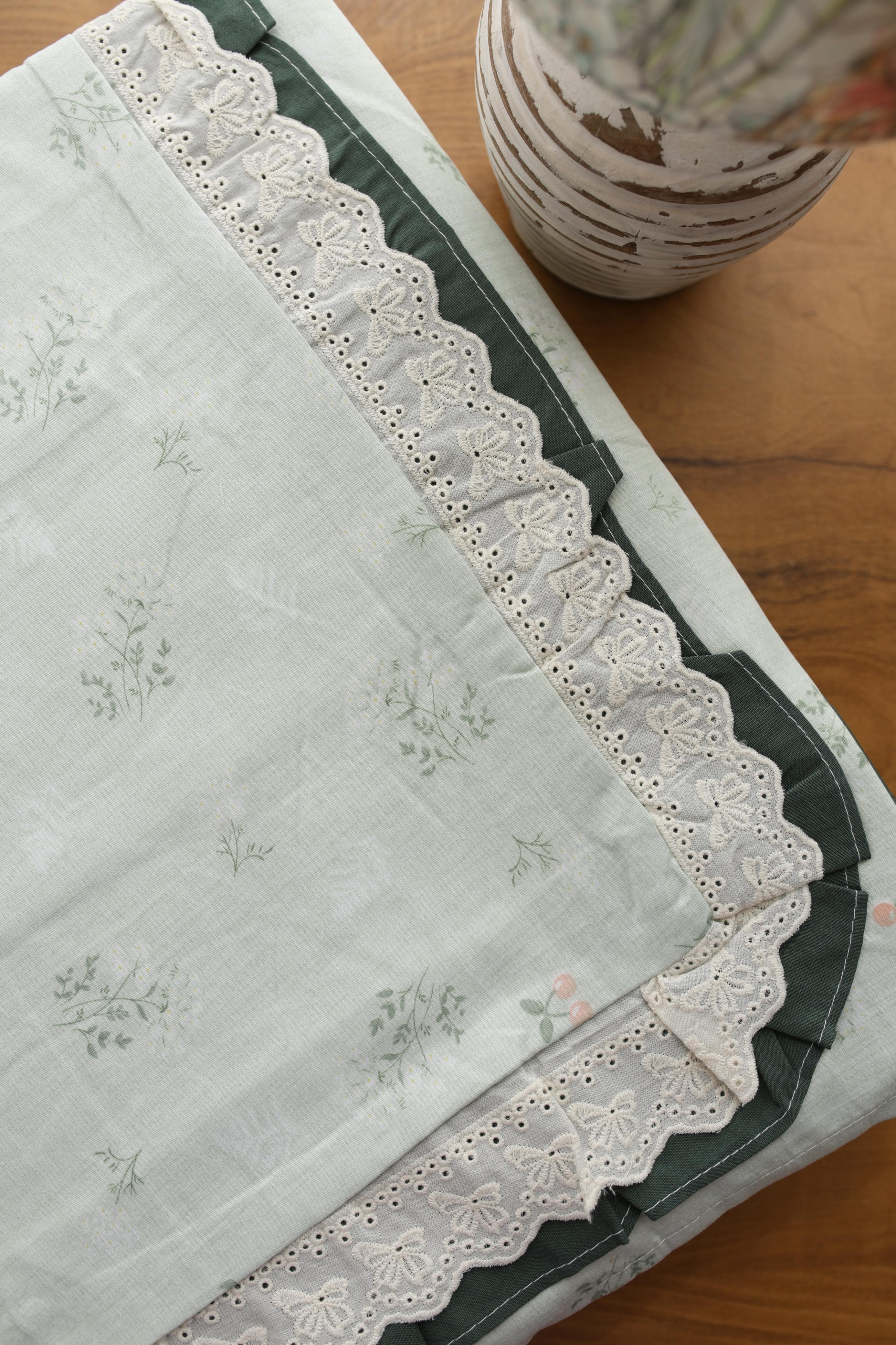 Bedsheets - Premium King soft cotton lace bedsheets majestic