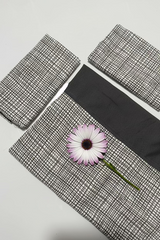 Bedsheets-Queen daily use border bedsheets