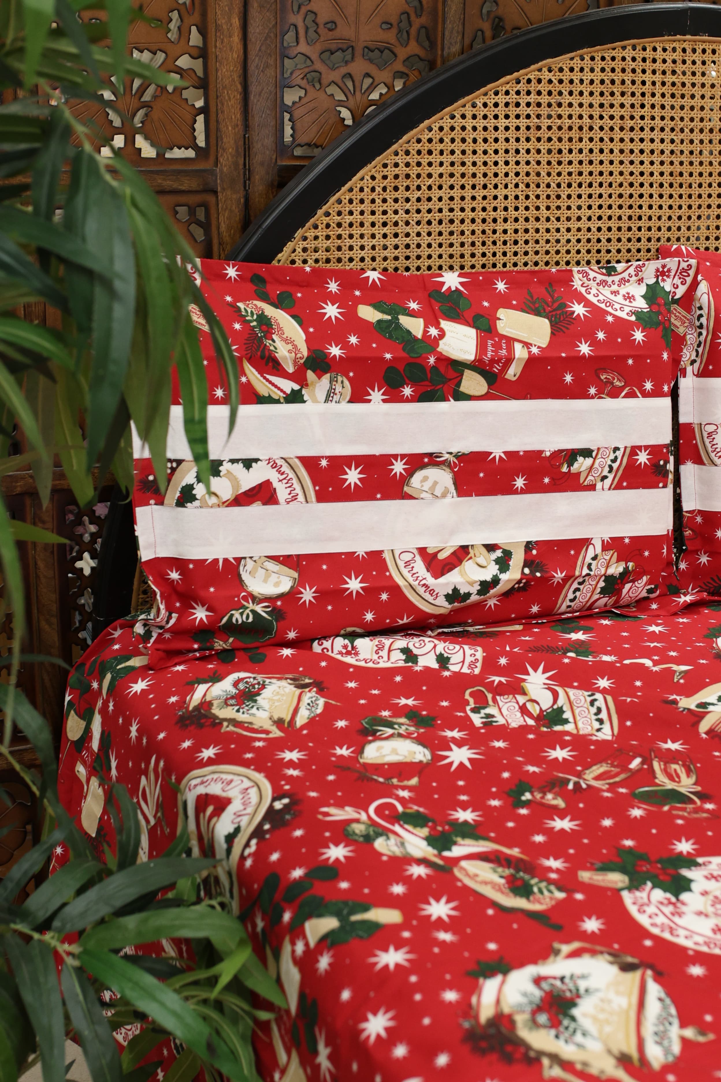 Queen Size Christmas Theme Bedsheet Set - Xmas Edition