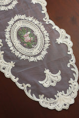Table Runner - Net embroidery / Table centre