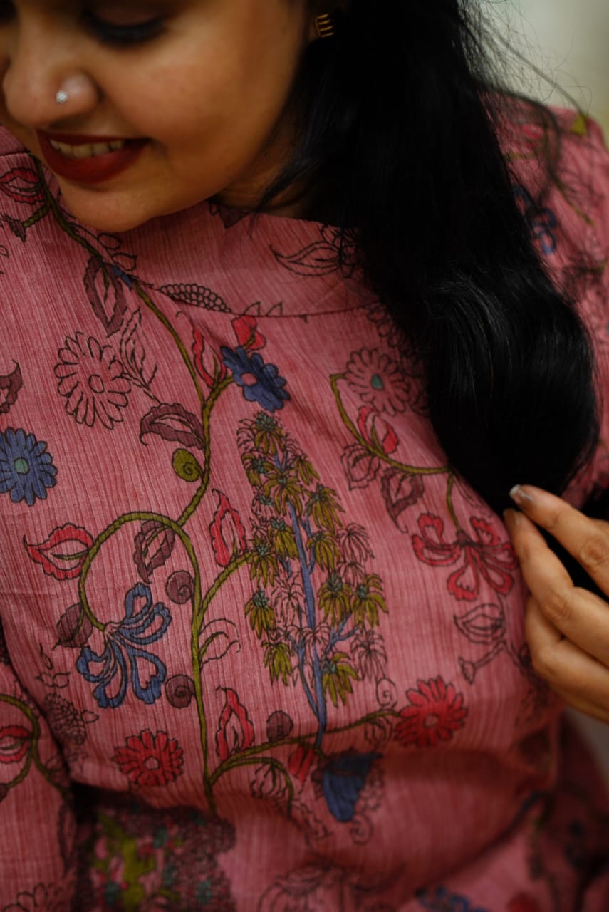 Sale : Elegent floral printed Kurti