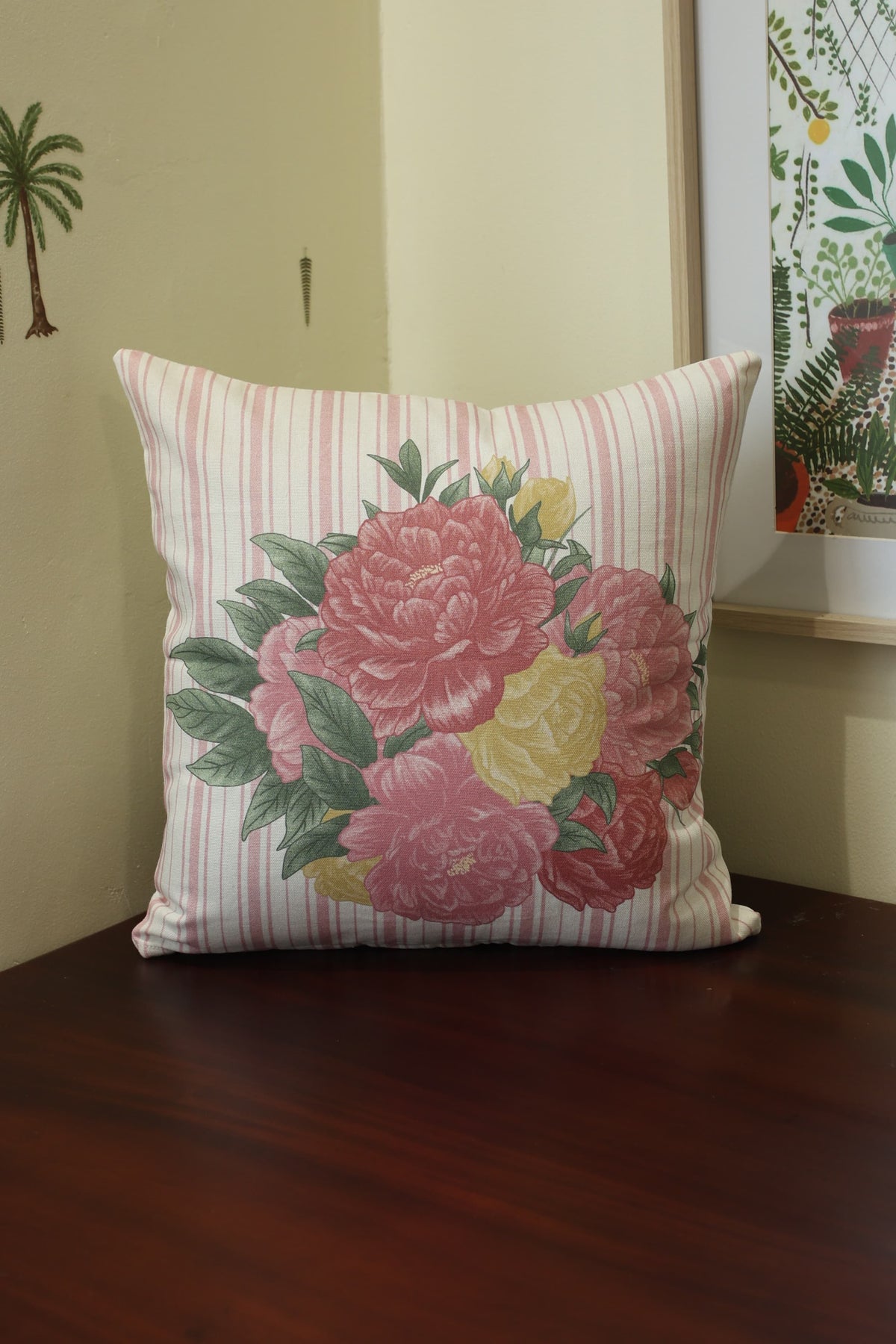 Cushion covers - Floral printed cushion covers 16*16 inches