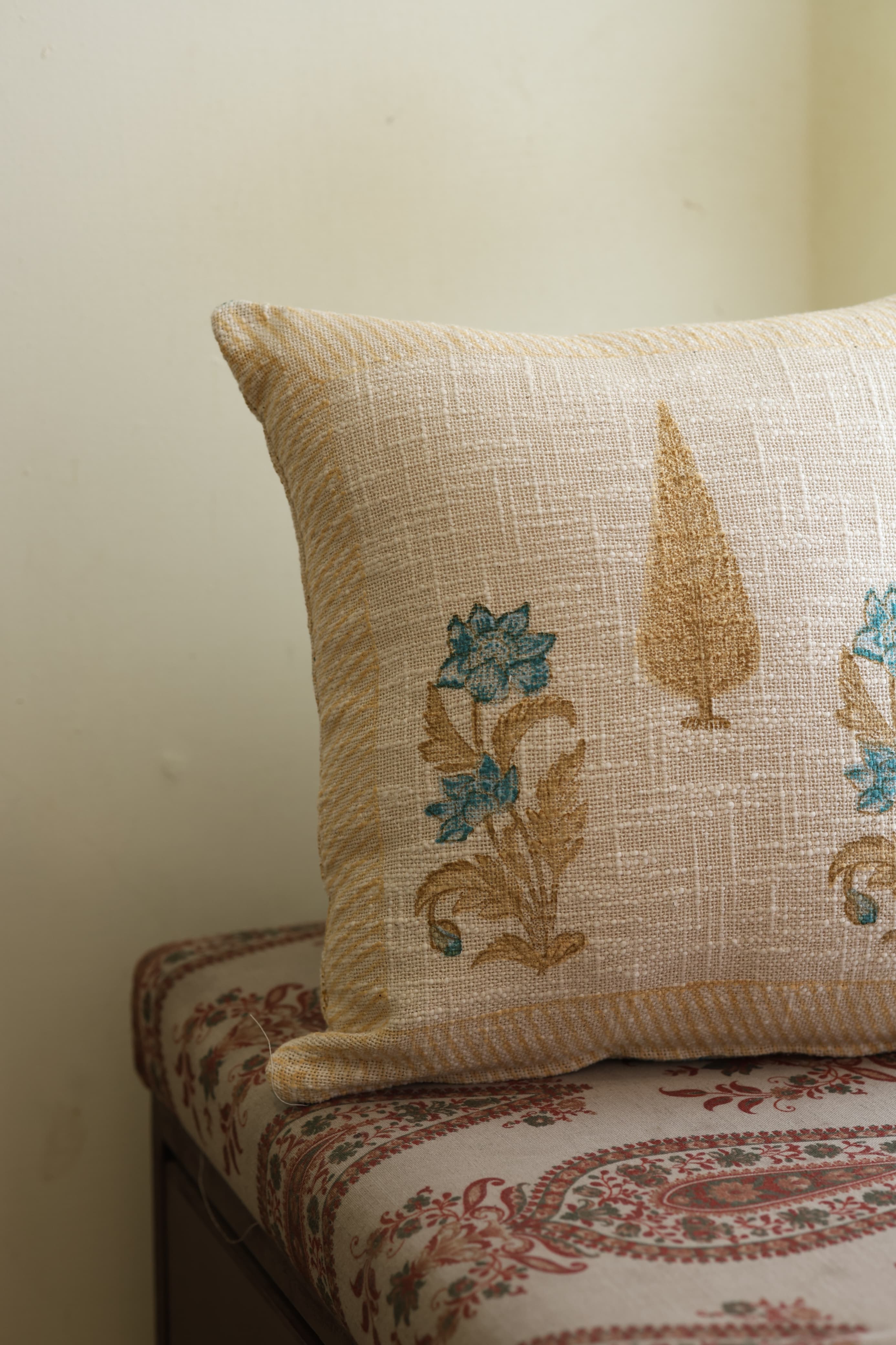 Cushion covers - jute cushion covers Size : 16*16 Inches