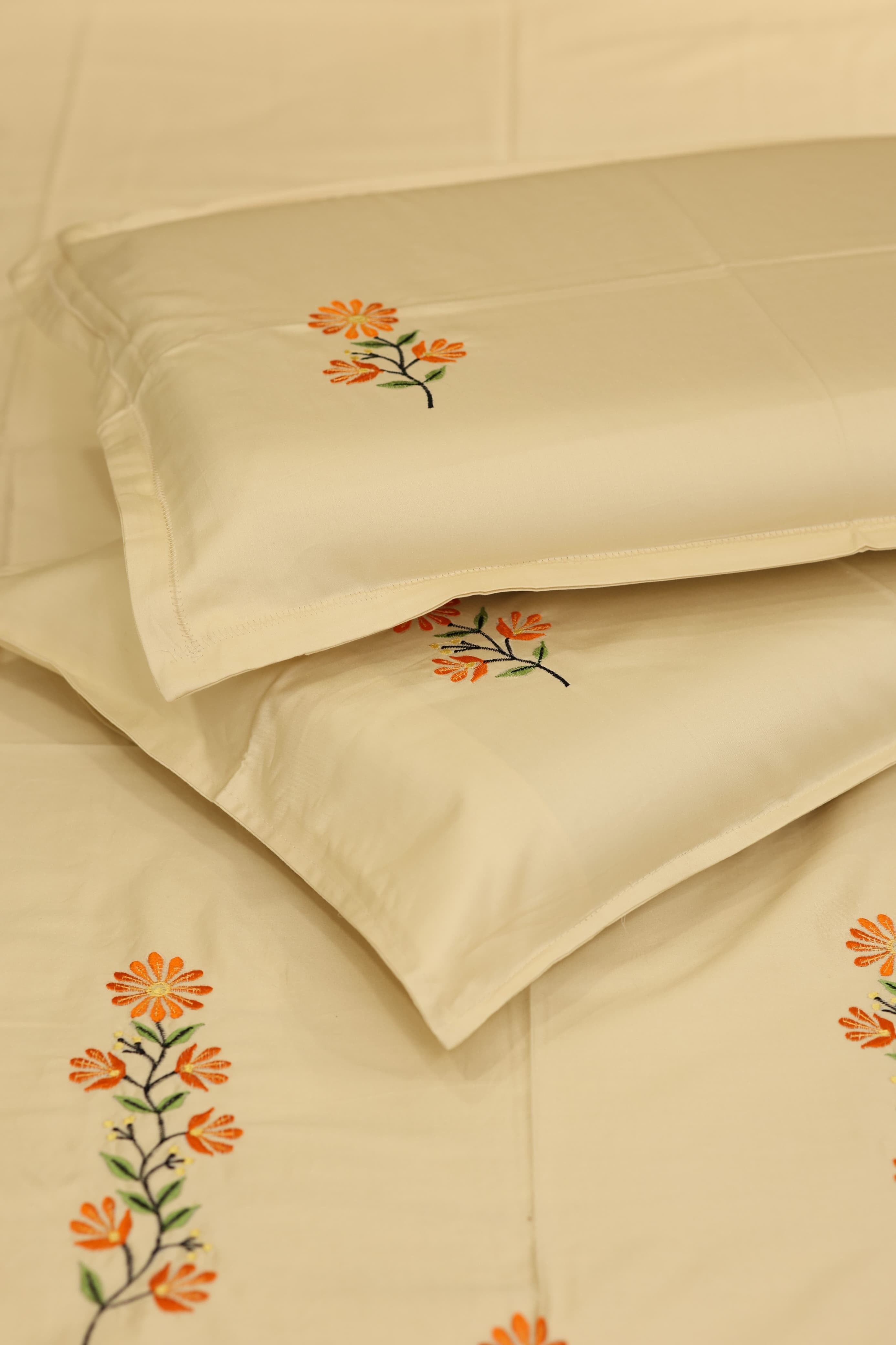 Bedsheets - King Premium Machine embroidery bedsheets MEK
