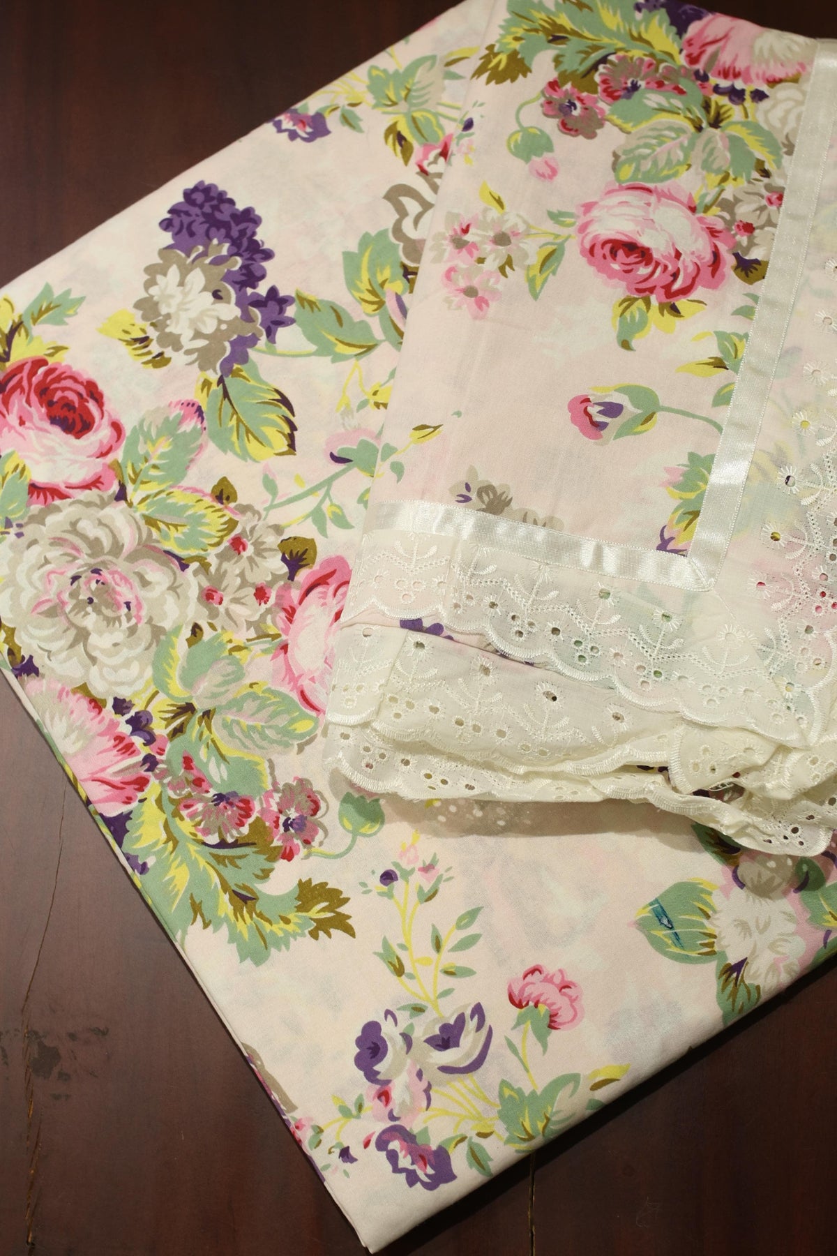 Bedsheets - King anokhi print lace bedsheets