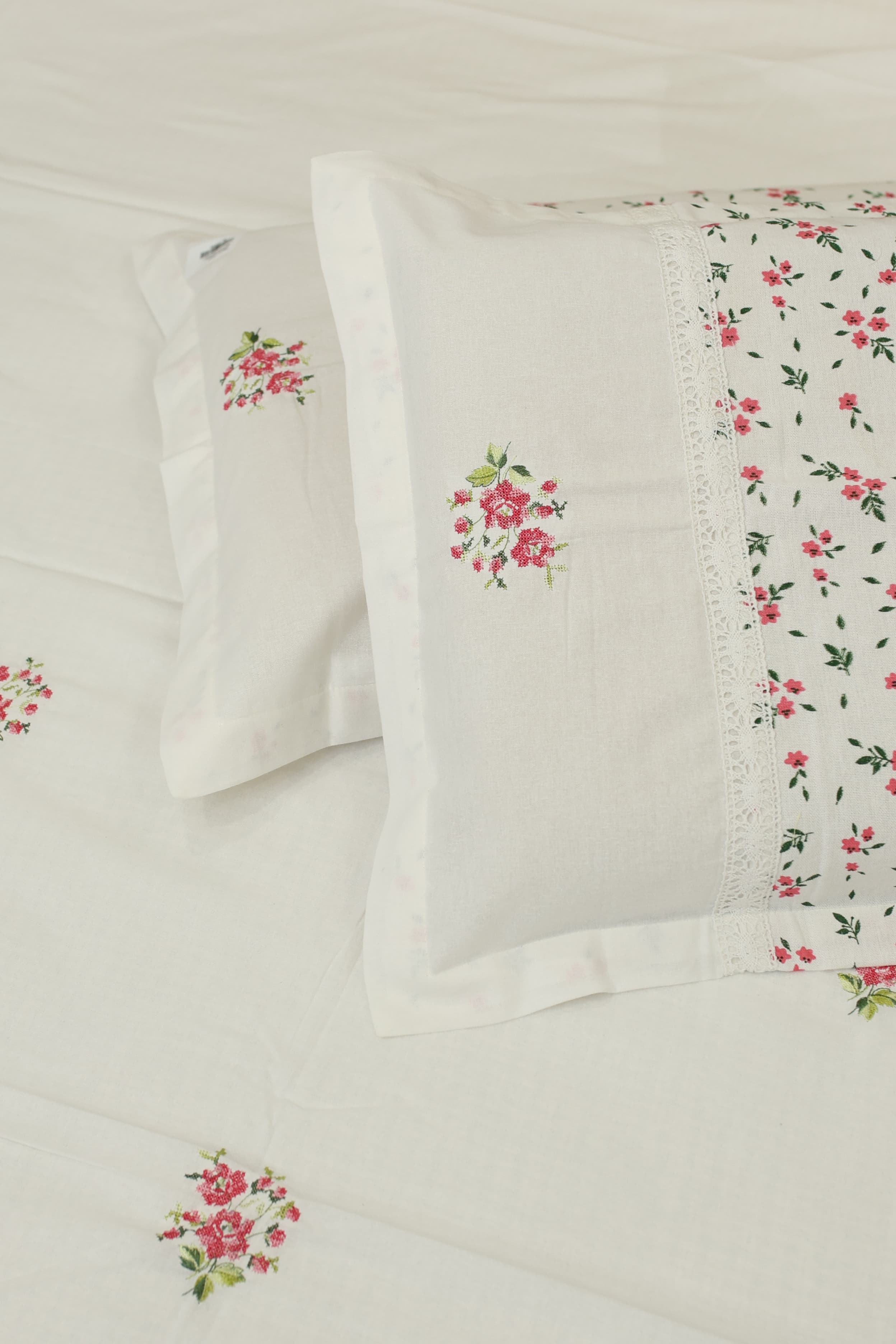 Floral Print & Cross-Stitch Embroidery Handloom Cotton Bedspread Set