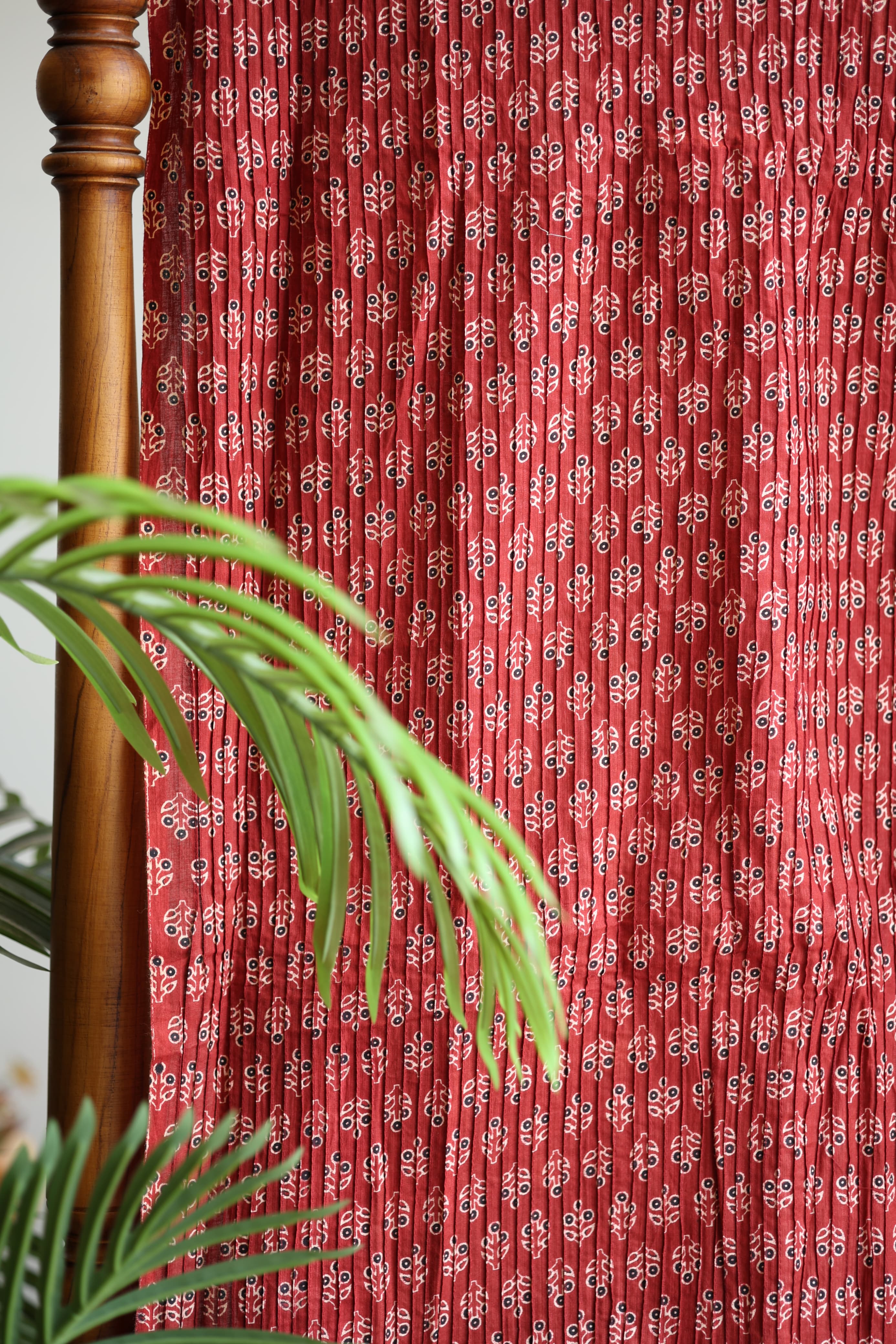 Fabrics - pintuck Handblock kurti cotton fabric offer sale