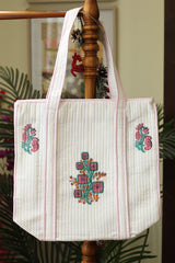 Bags - Quilted white tote bags