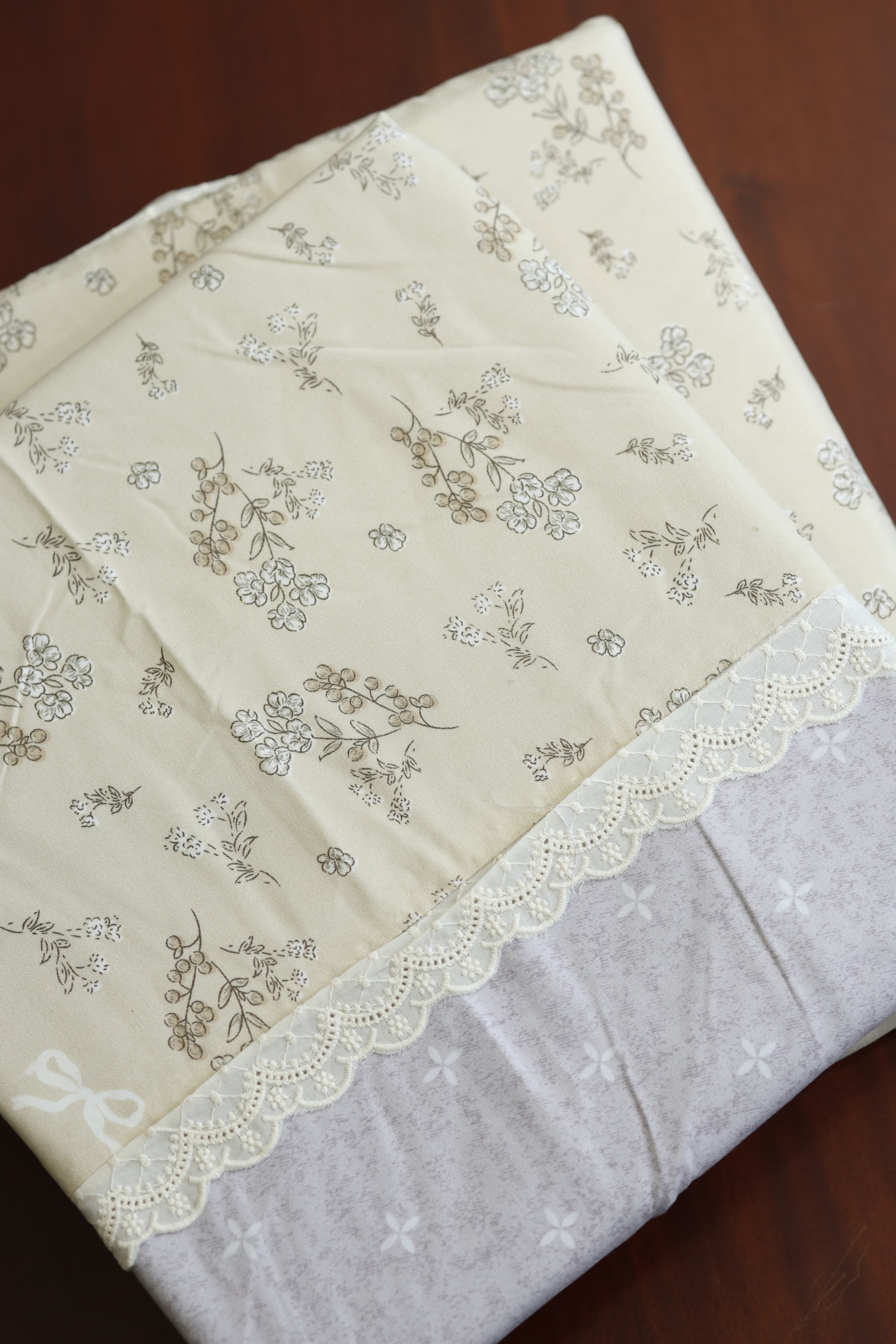 Bedsheets - Premium King soft cotton floral designer lace bedsheets Ruffles