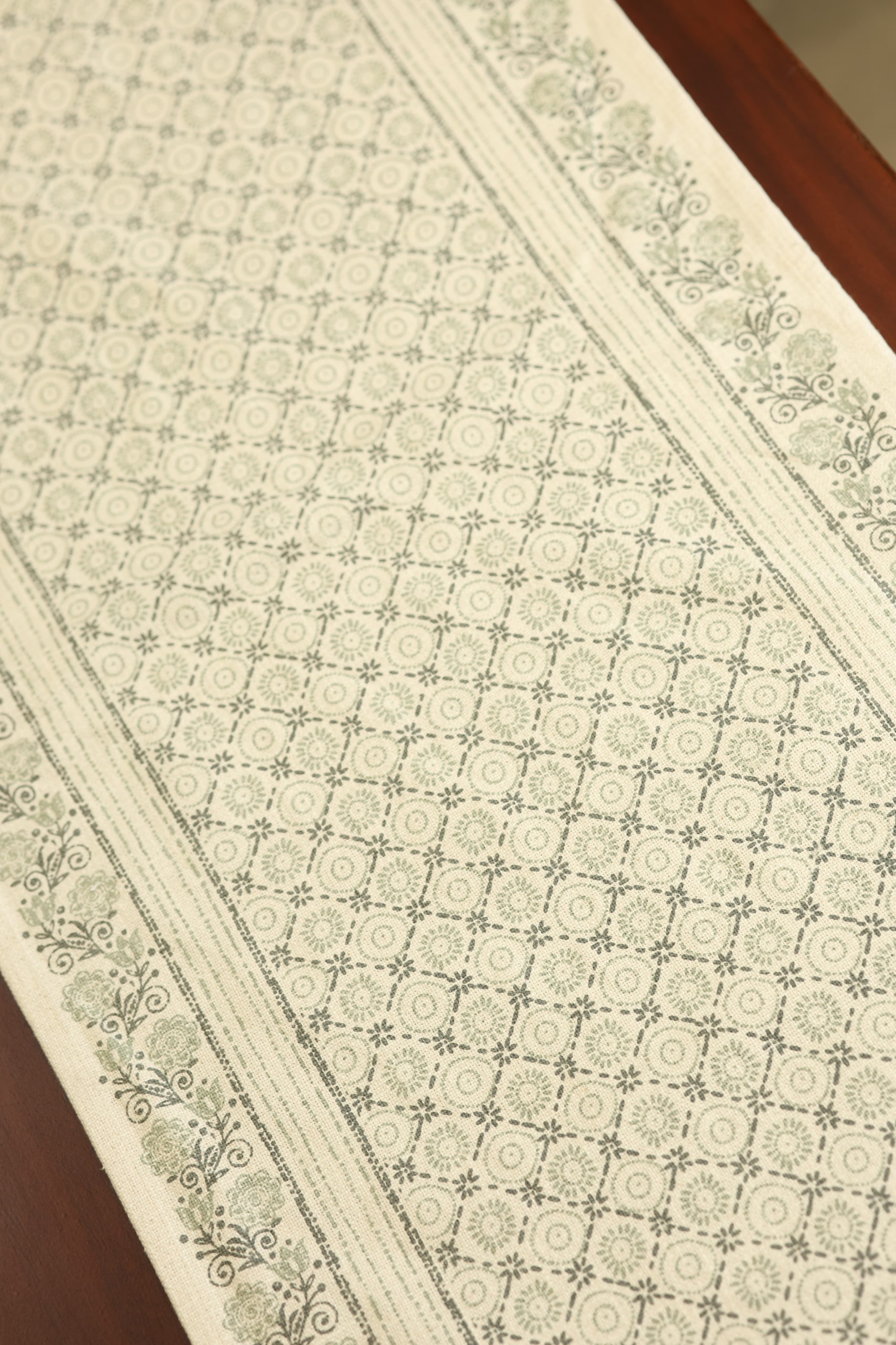 Table runners - Jute Runners