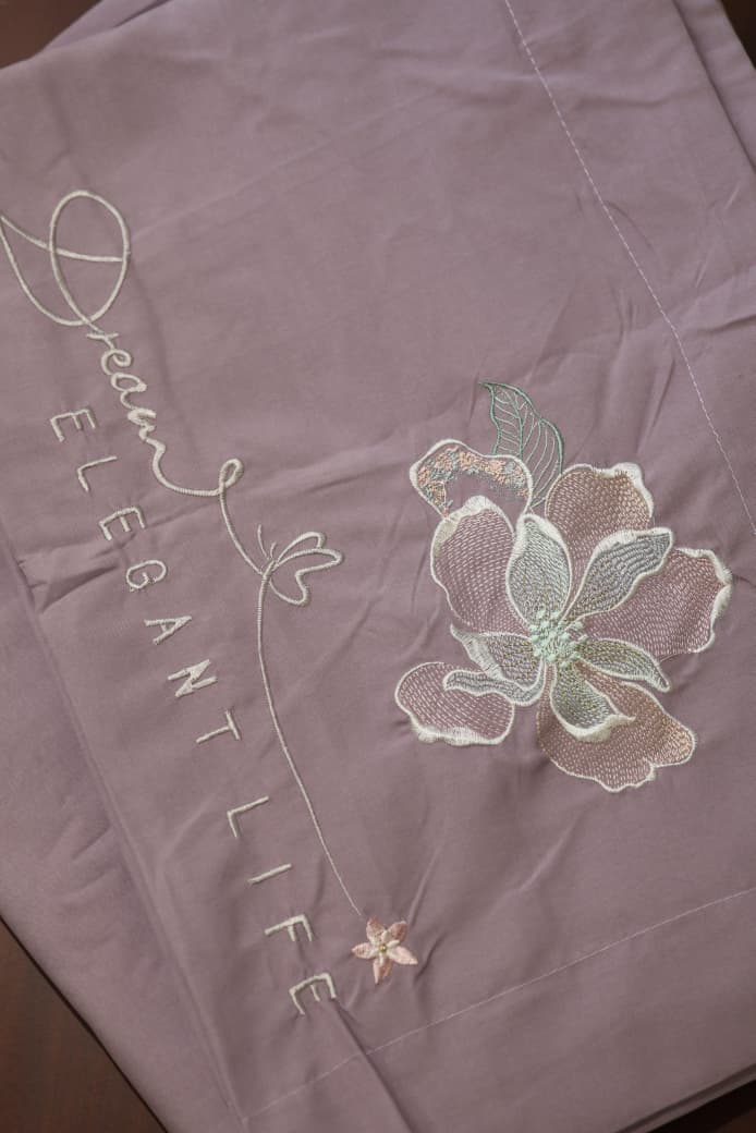 Bedsheet - Elegant King Bedsheets