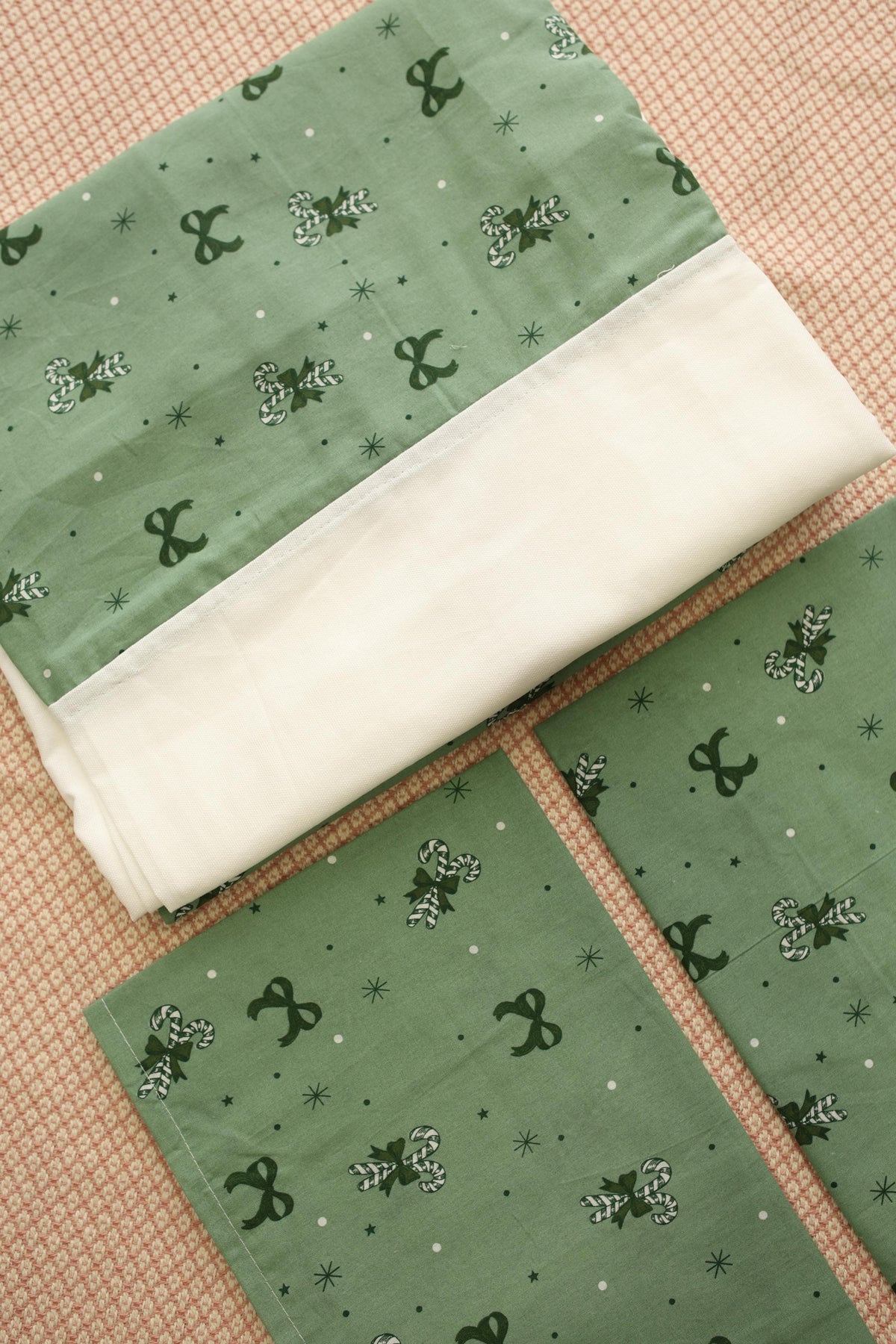 Bedsheets - Queen daily use border bedsheets