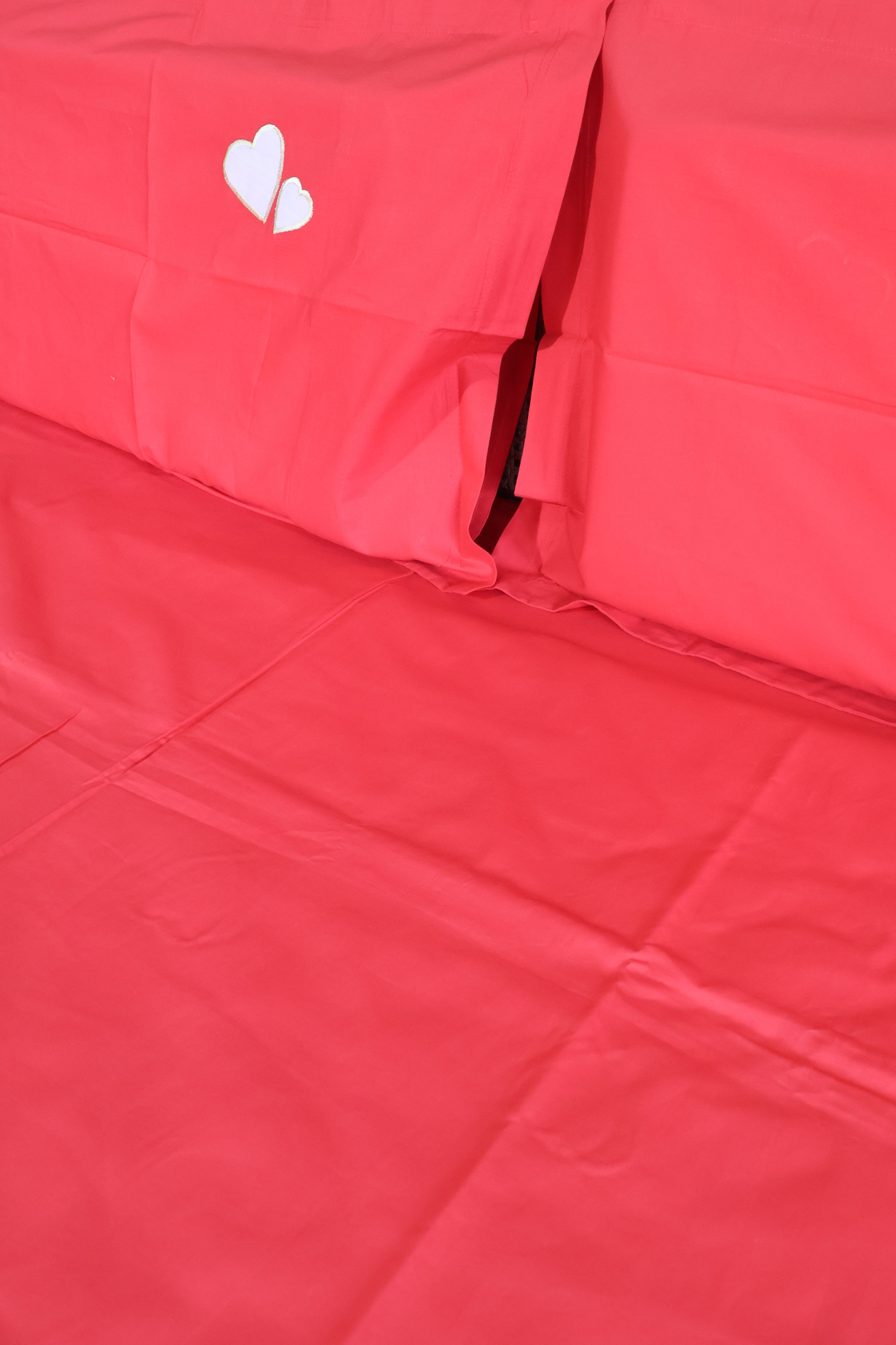 Bedsheets - King Premium Machine embroidery bedsheets MEK