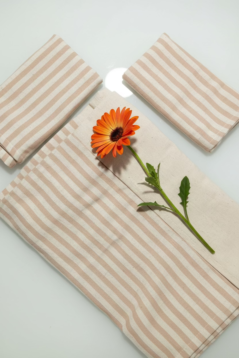 Bedsheets-Queen daily use border bedsheets