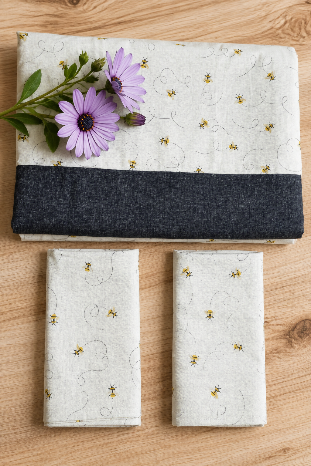 Bedsheets-Queen daily use border bedsheets