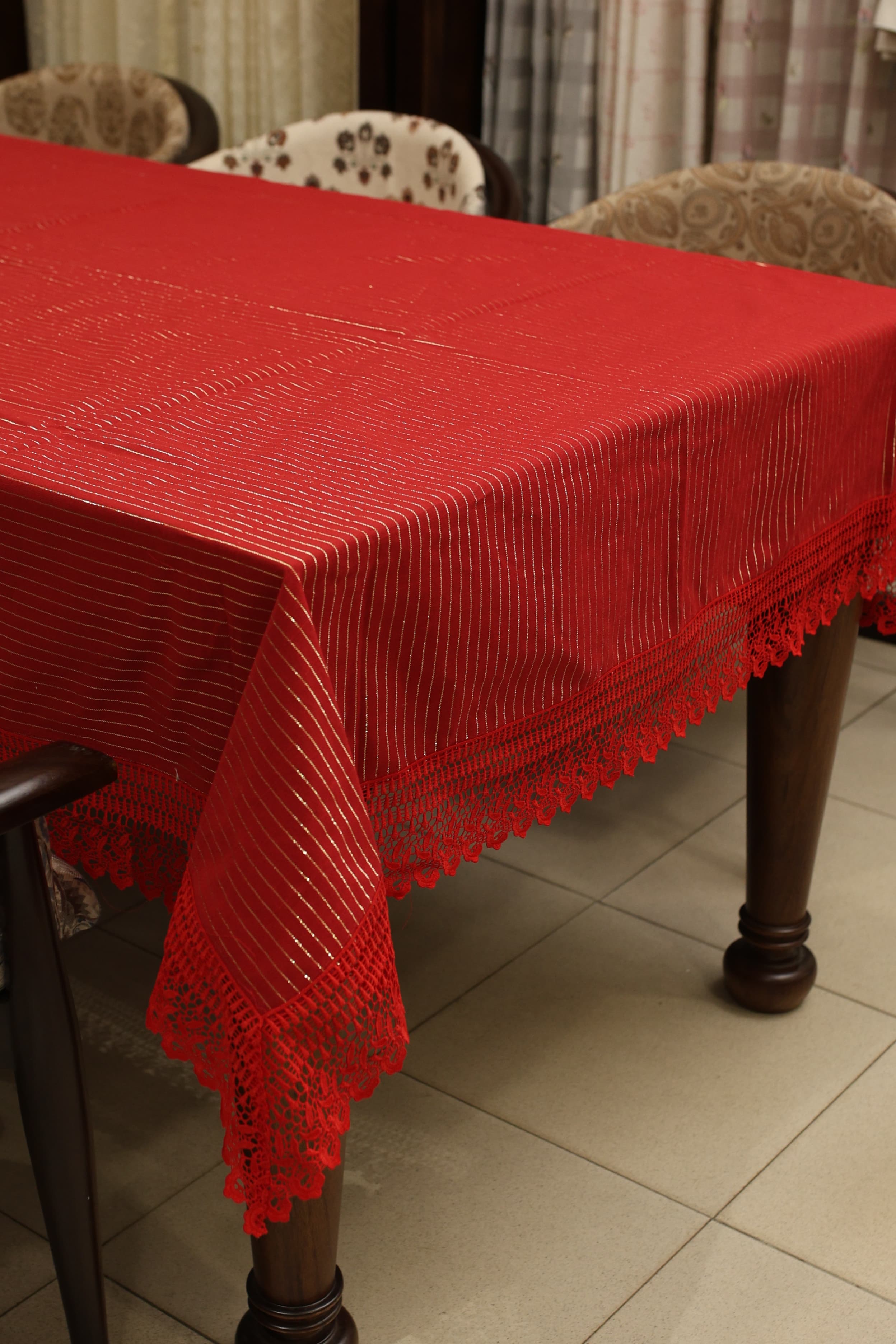 Table cloths - 8 seater Xmas edition