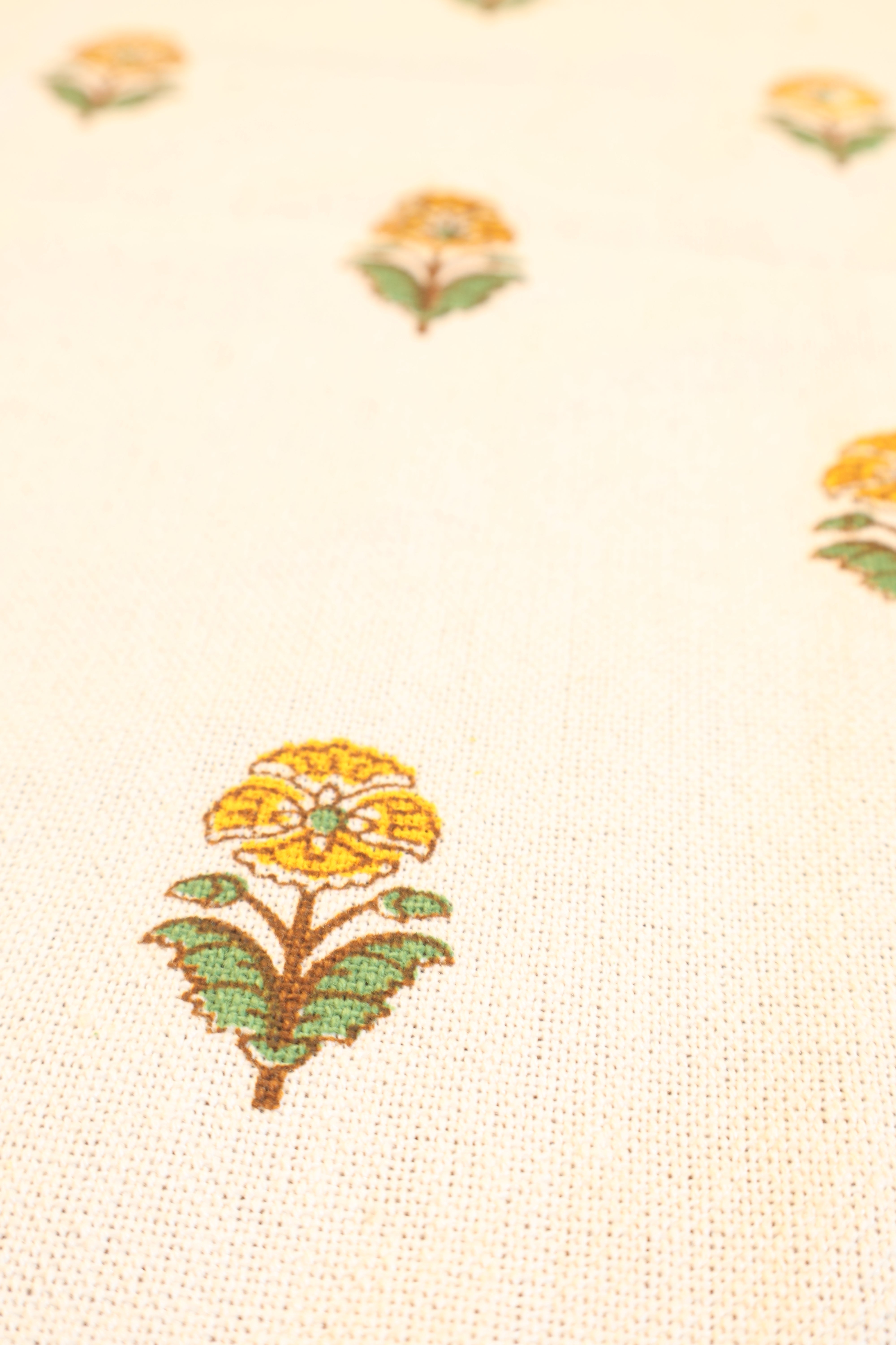 Table cloth - 6 seater(152cm * 228cm)