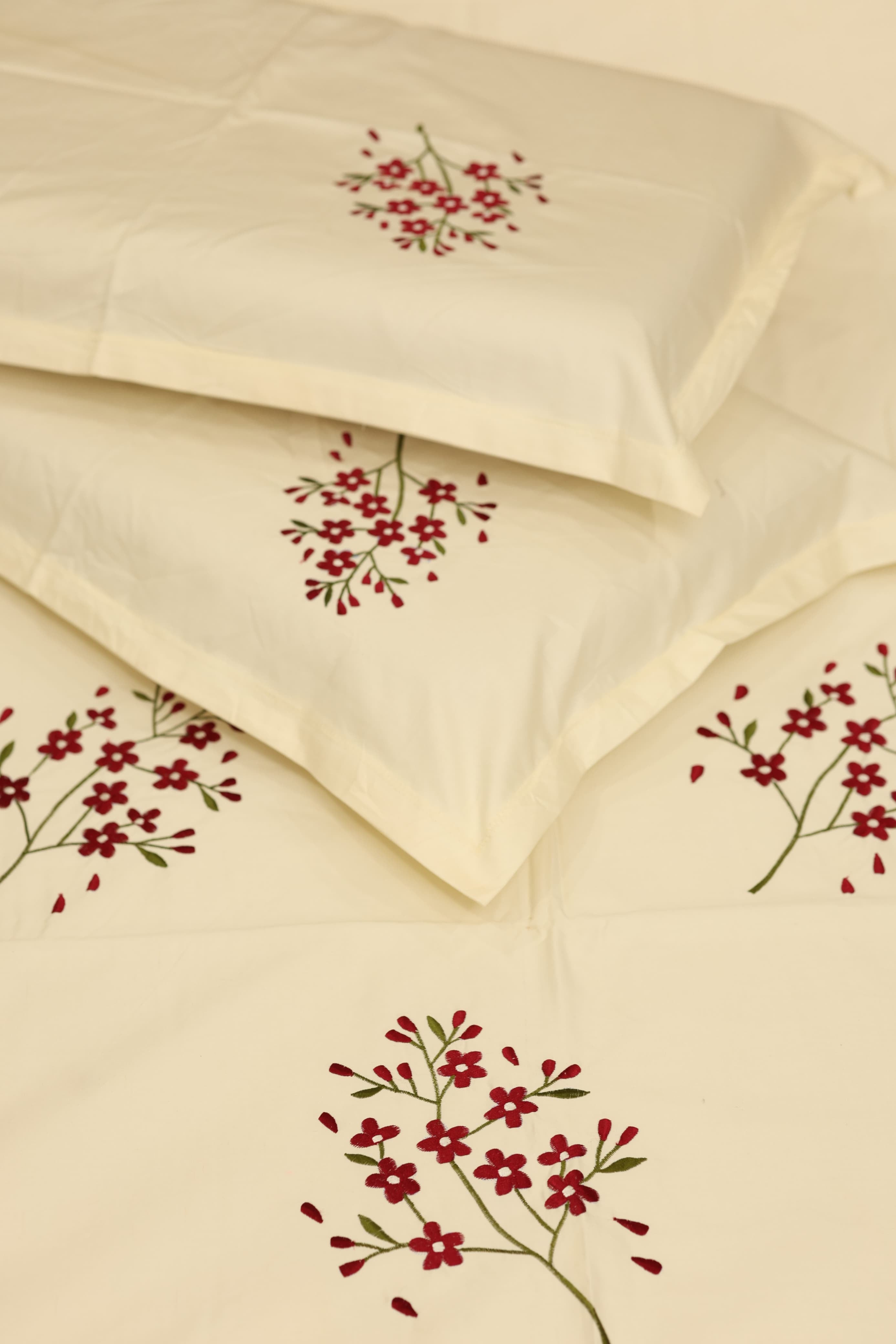 Bedsheets - King Premium Machine embroidery bedsheets MEK