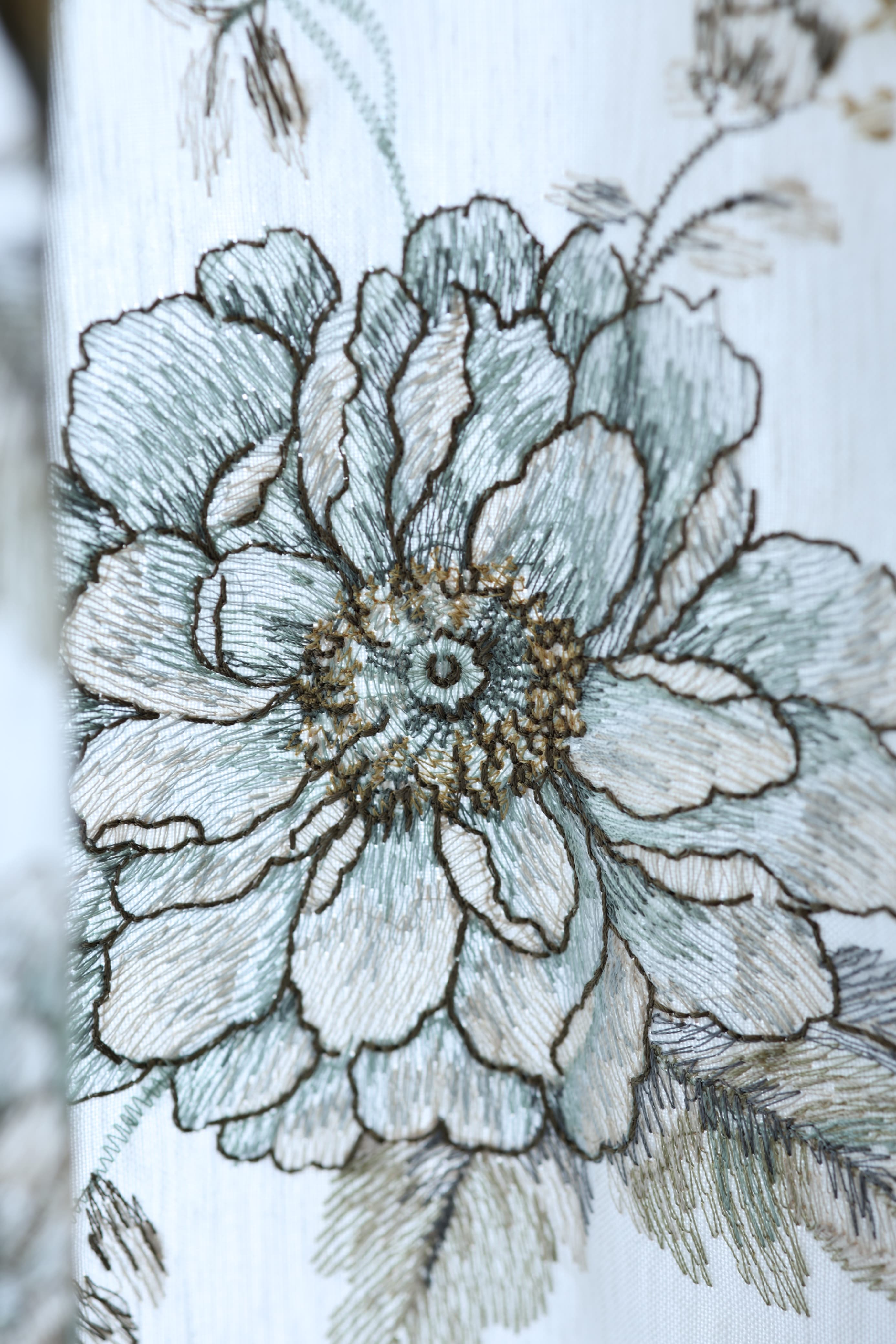 Curtains:Premium embroidery opaque curtains