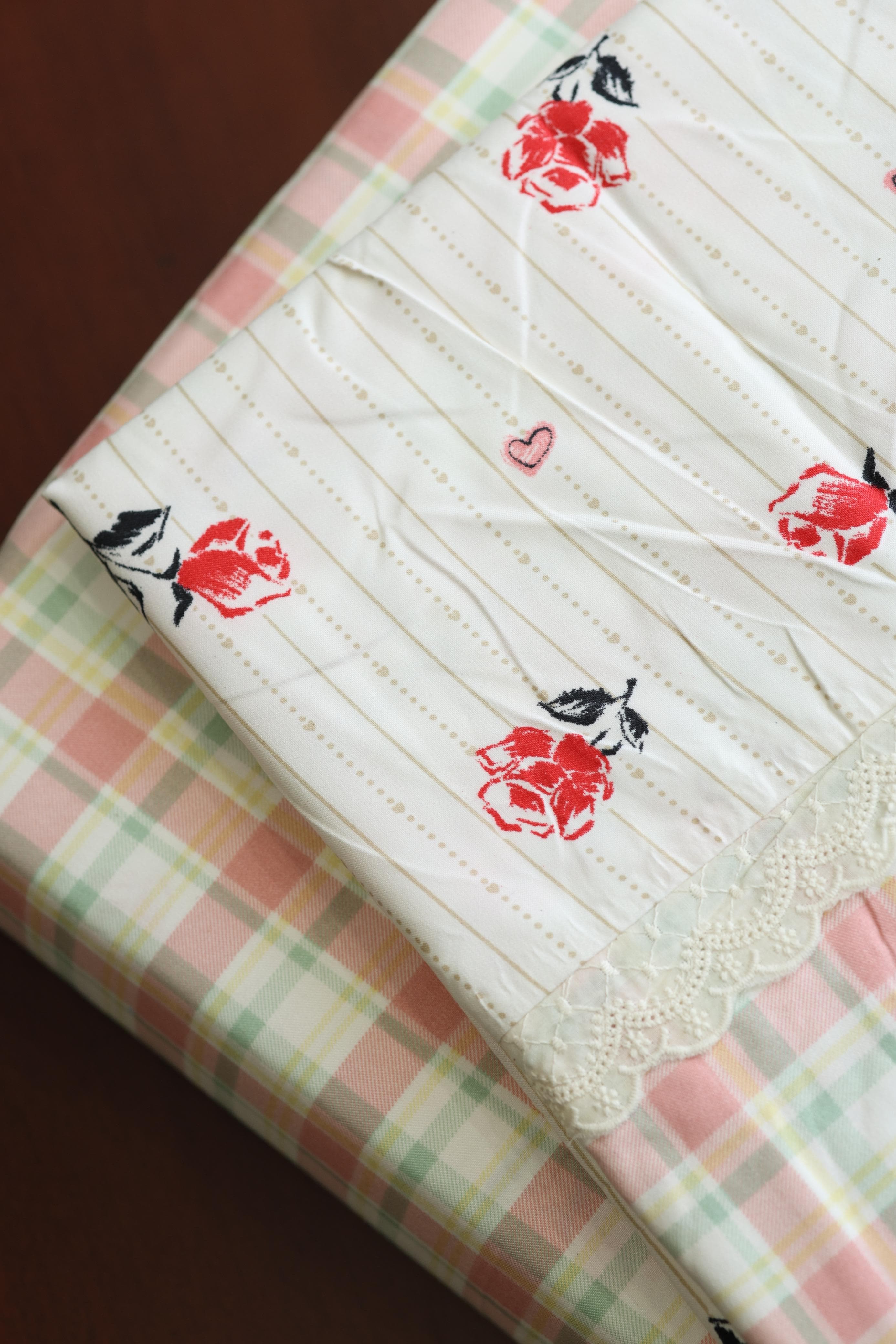 Bedsheets - Premium King soft cotton floral designer lace bedsheets Ruffles