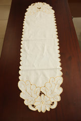 Table runners-Cut work