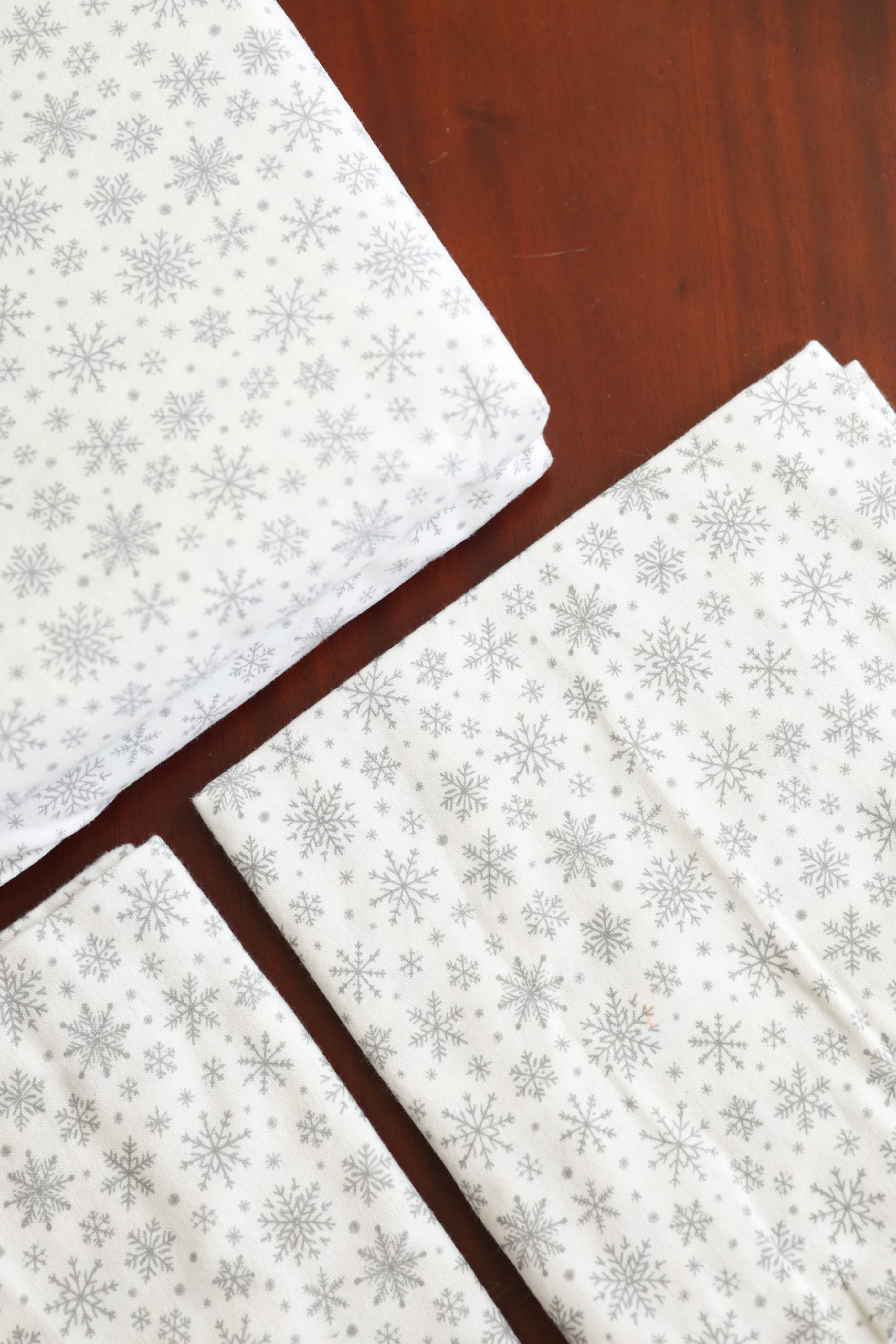 Vintana Queen Size Soft Cotton Flannel Bedsheet Set