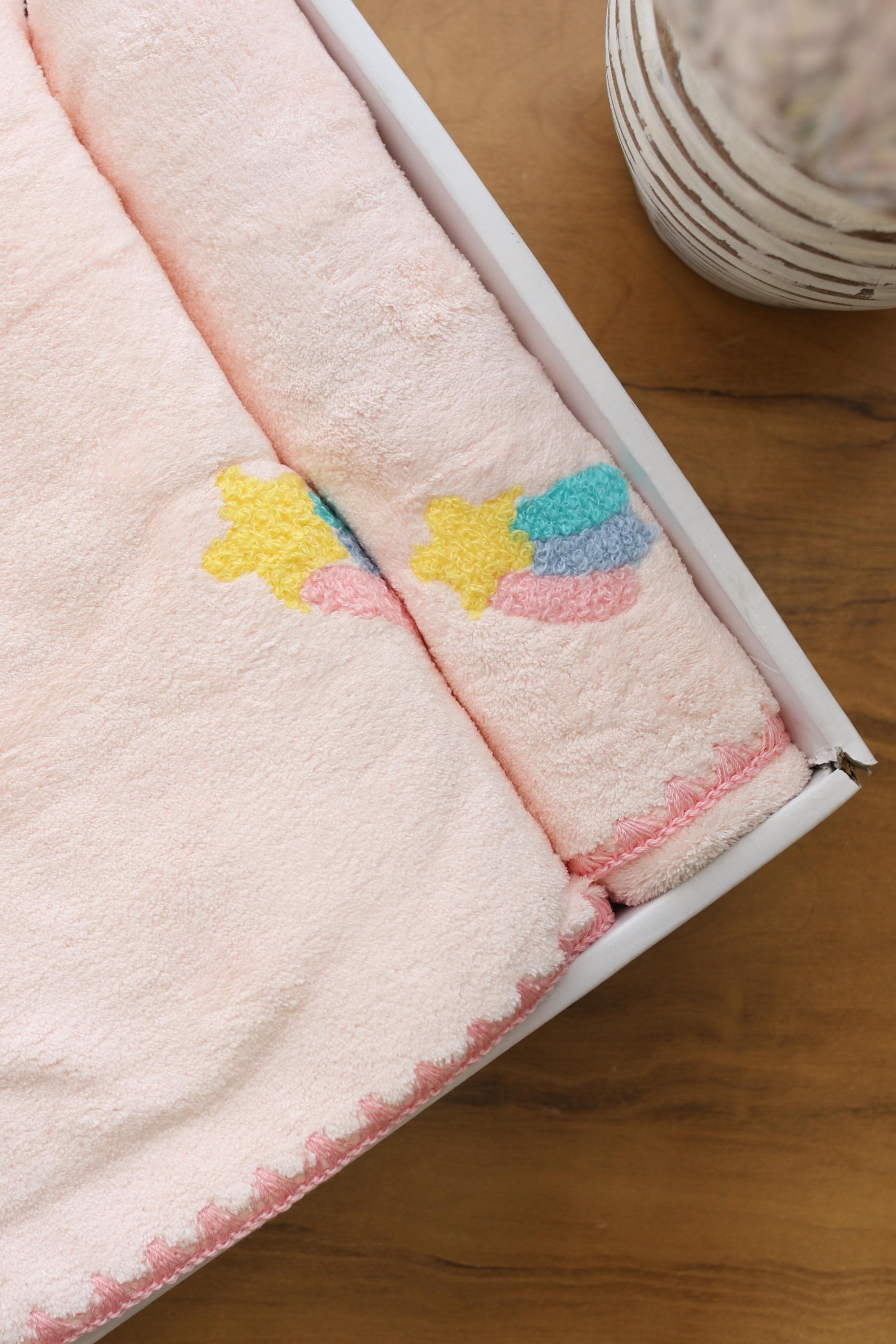Premium embroidery towel set - set of 2