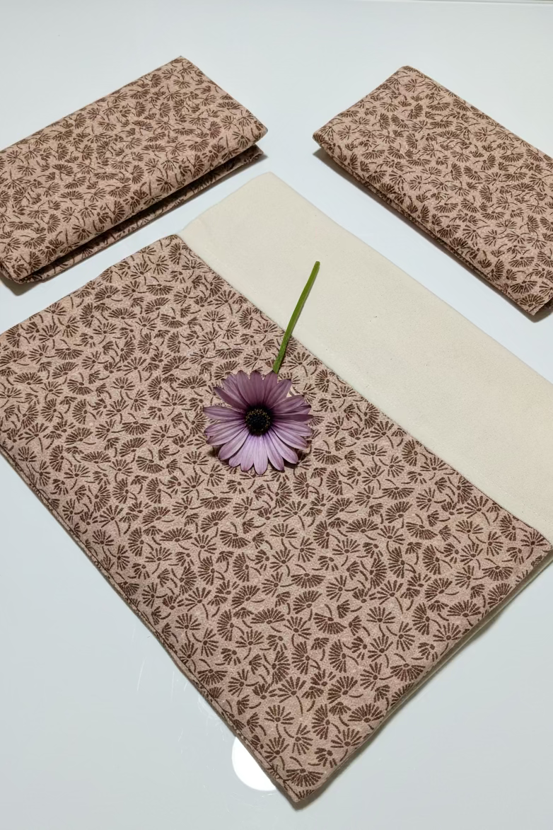 Bedsheets - King Daily use border bedsheets