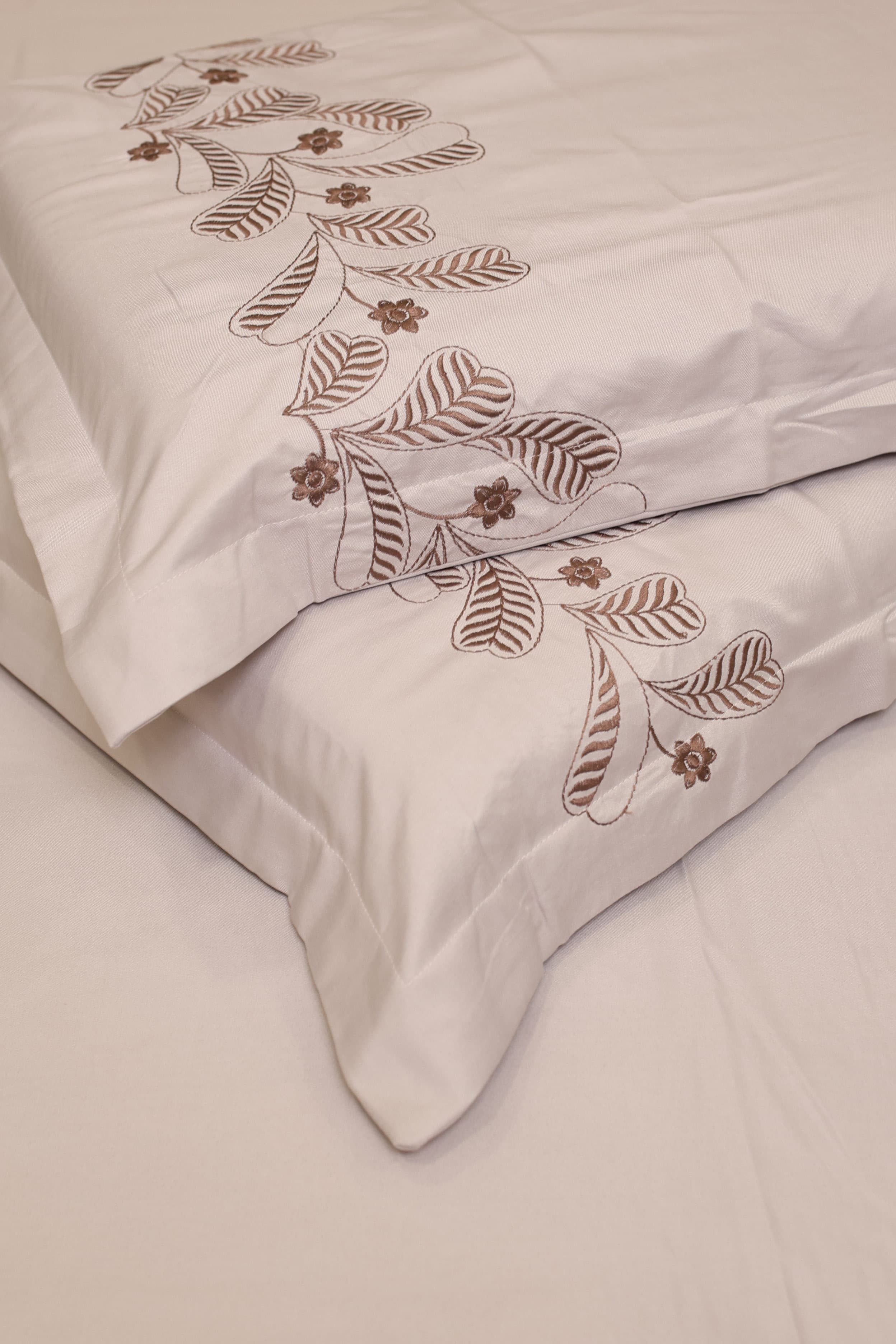 Elegant Embroidery Queen Bedsheet Set MEQ