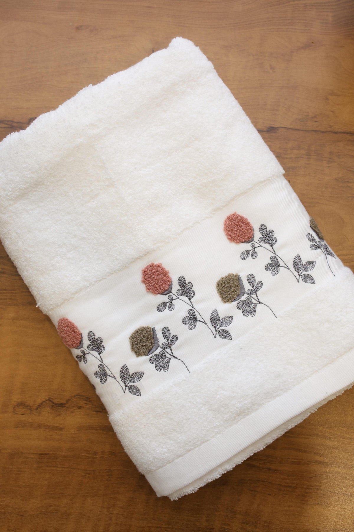 Premium Floral Embroidery  Bath Towel – Pastel