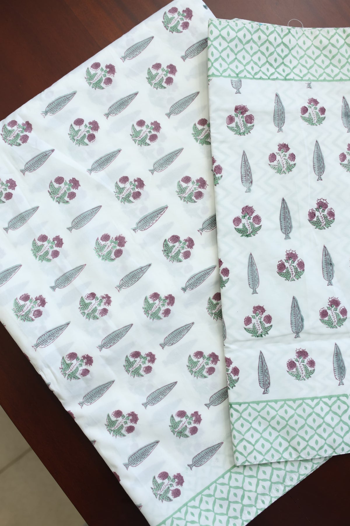 Bedsheets - King percale cotton handblock white lily  bedsheets