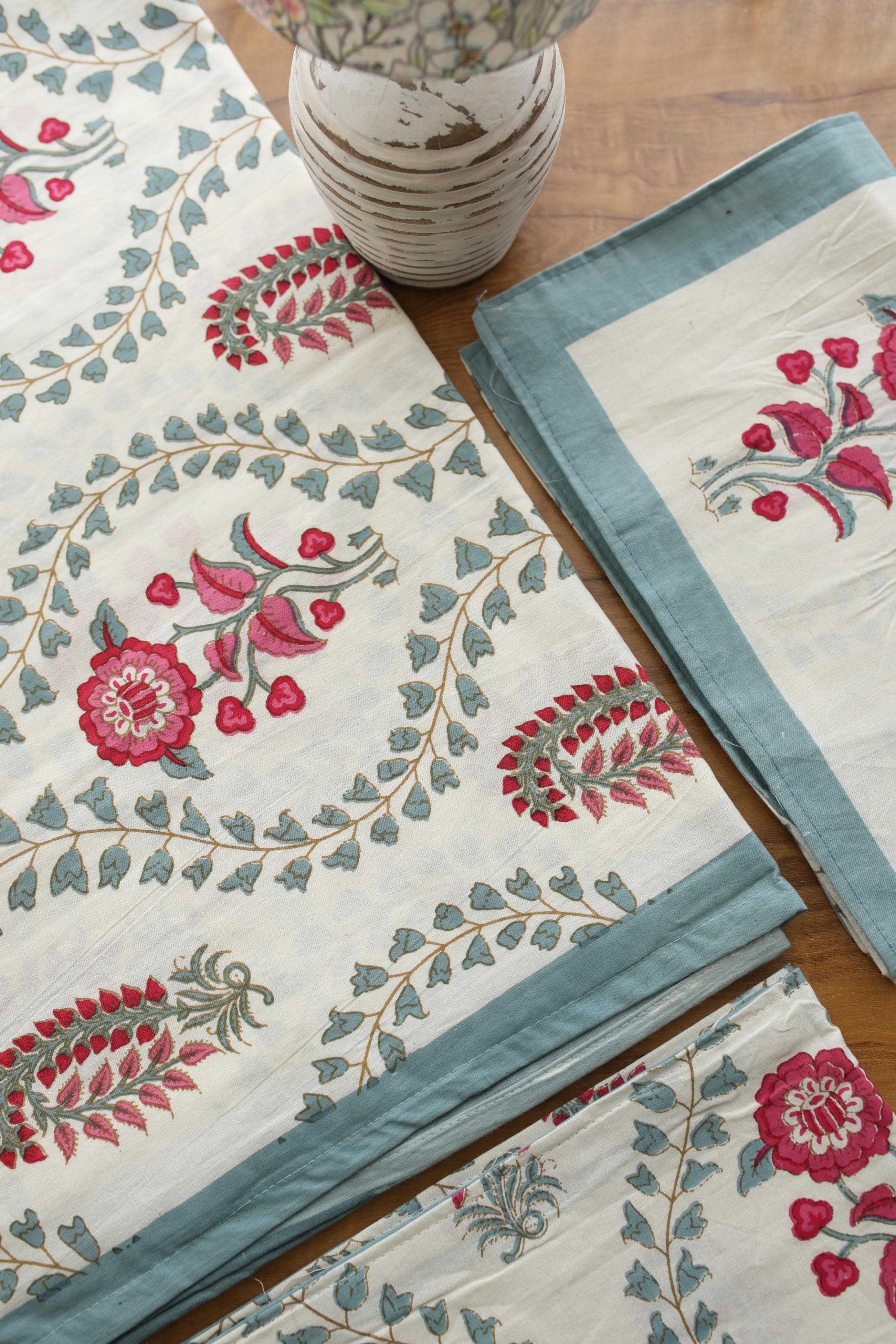 Bedsheets - Handblock queen rajwada print bedsheets