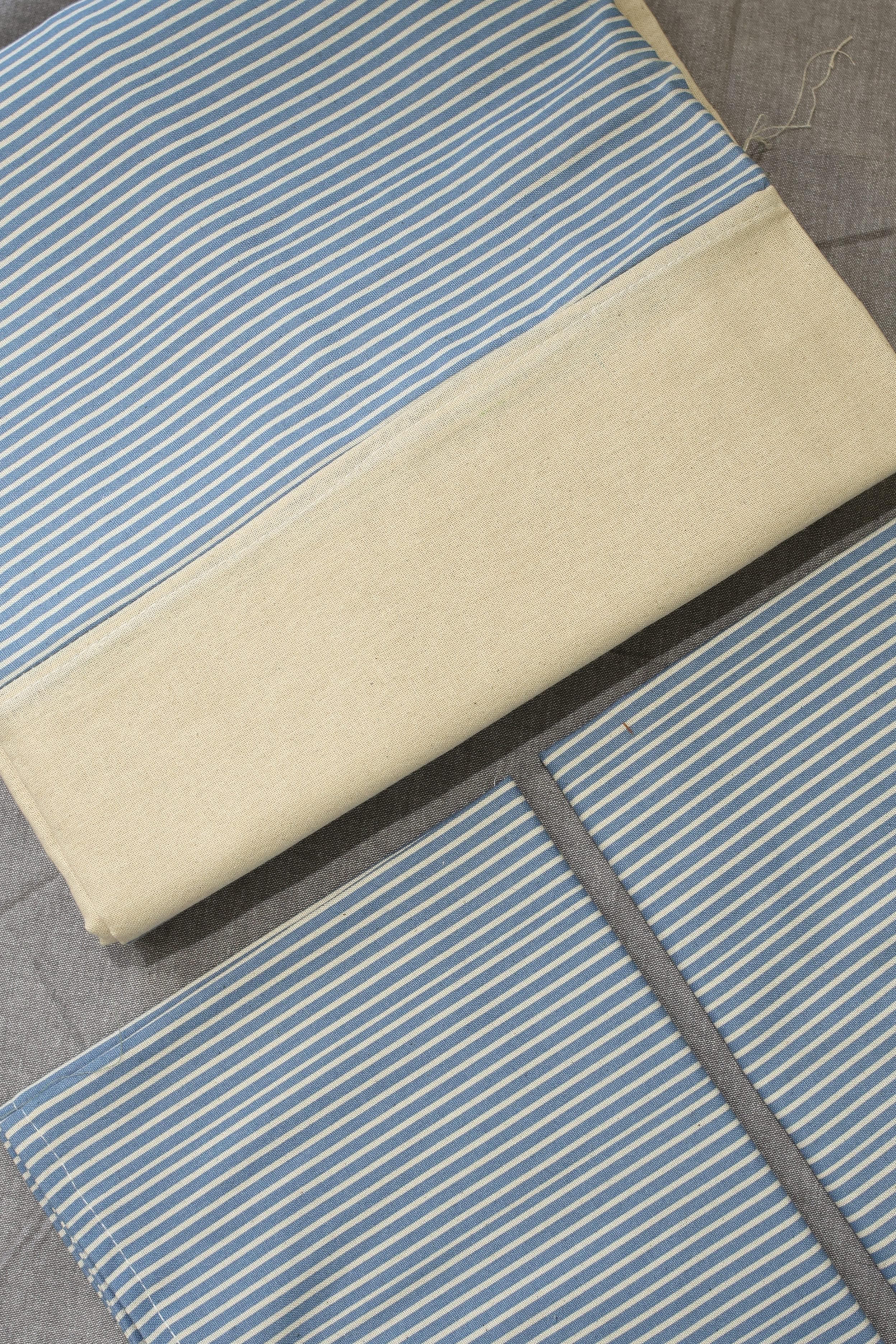 Bedsheets - King daily use border bedsheets