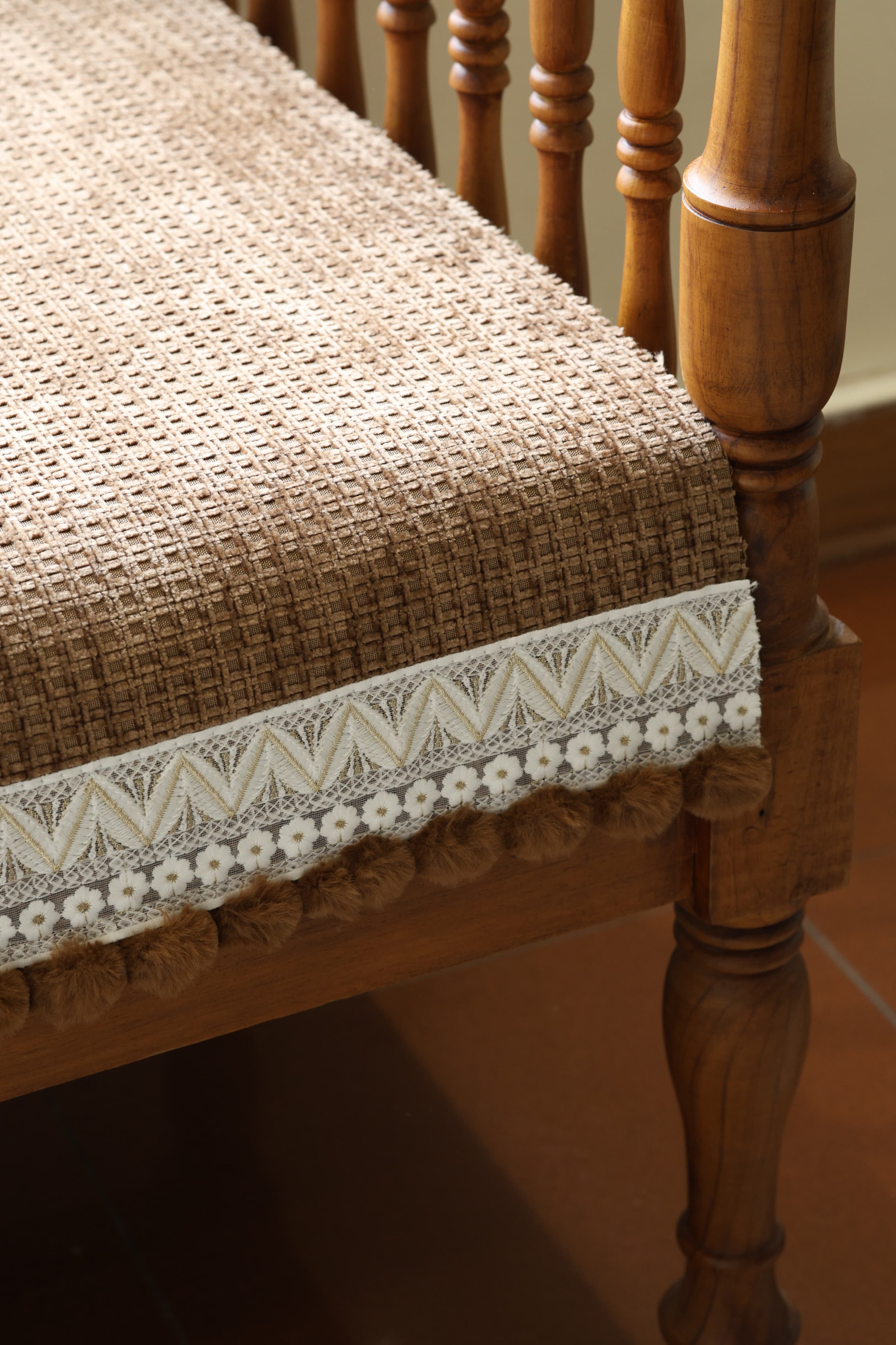 Sofa protector -  description